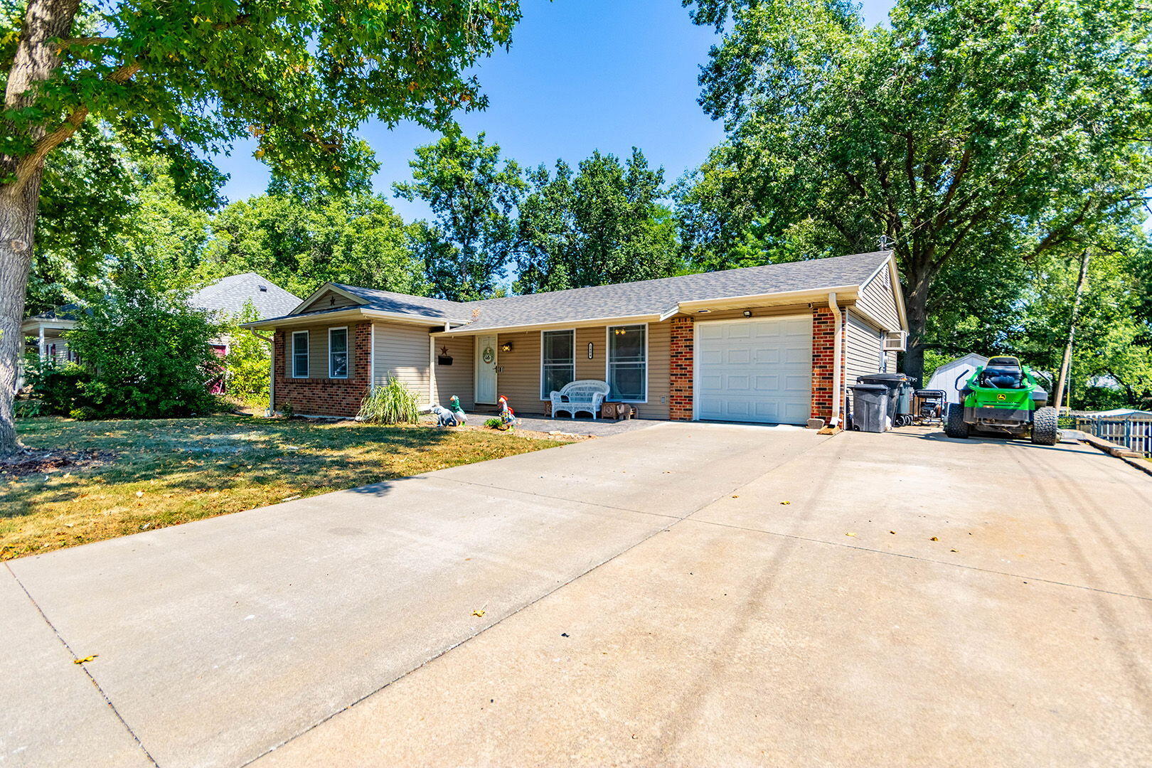 1404 West St Property Photo 4