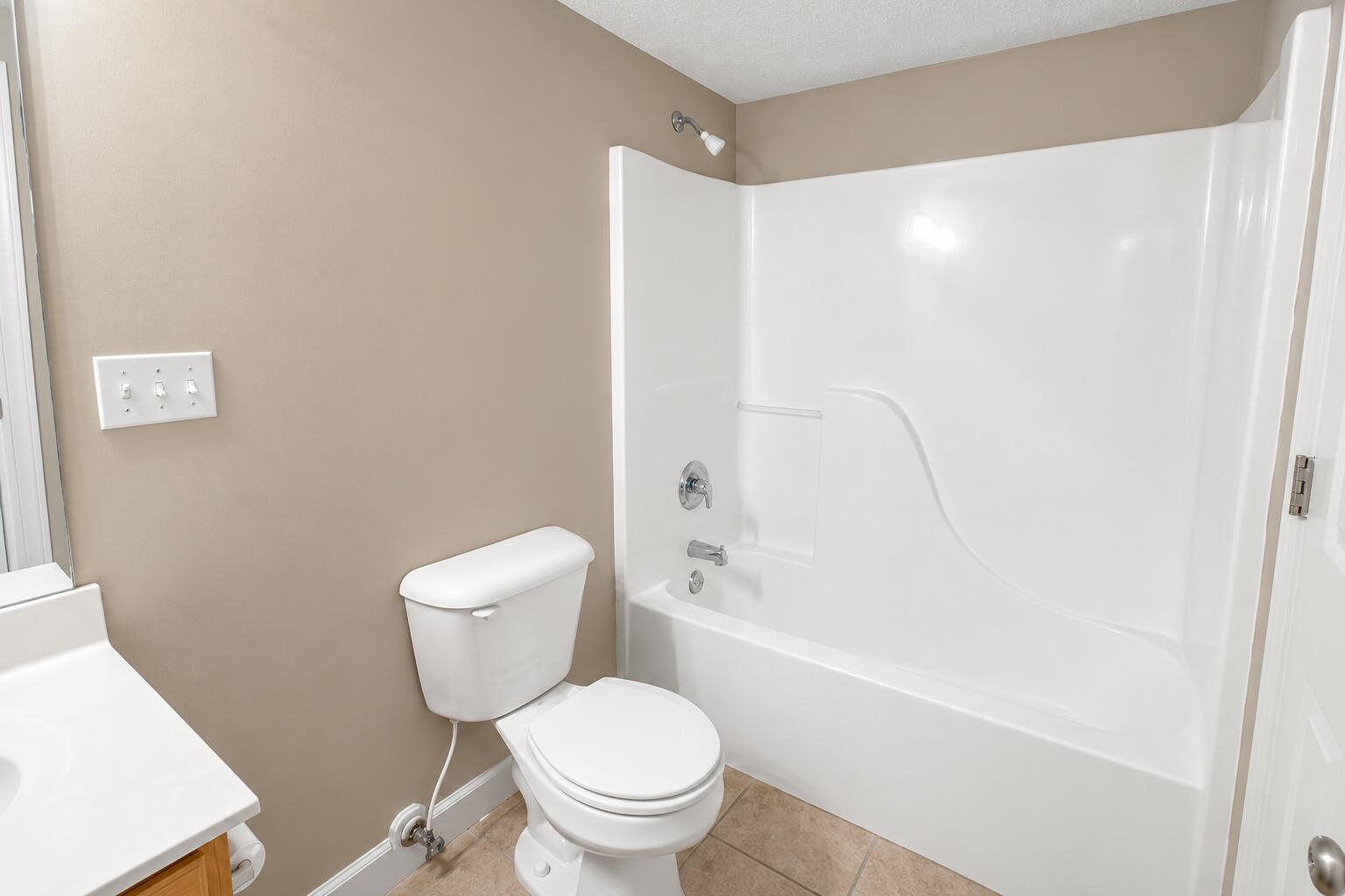 1311 Raleigh Dr Property Photo 17