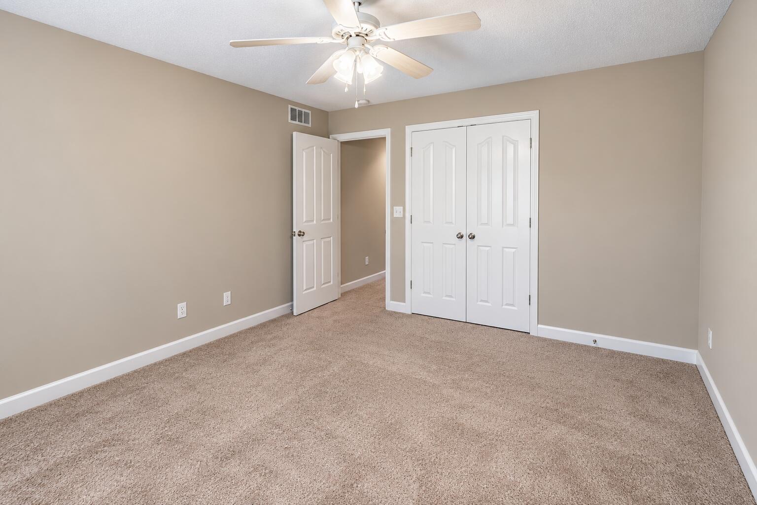 1311 Raleigh Dr Property Photo 20