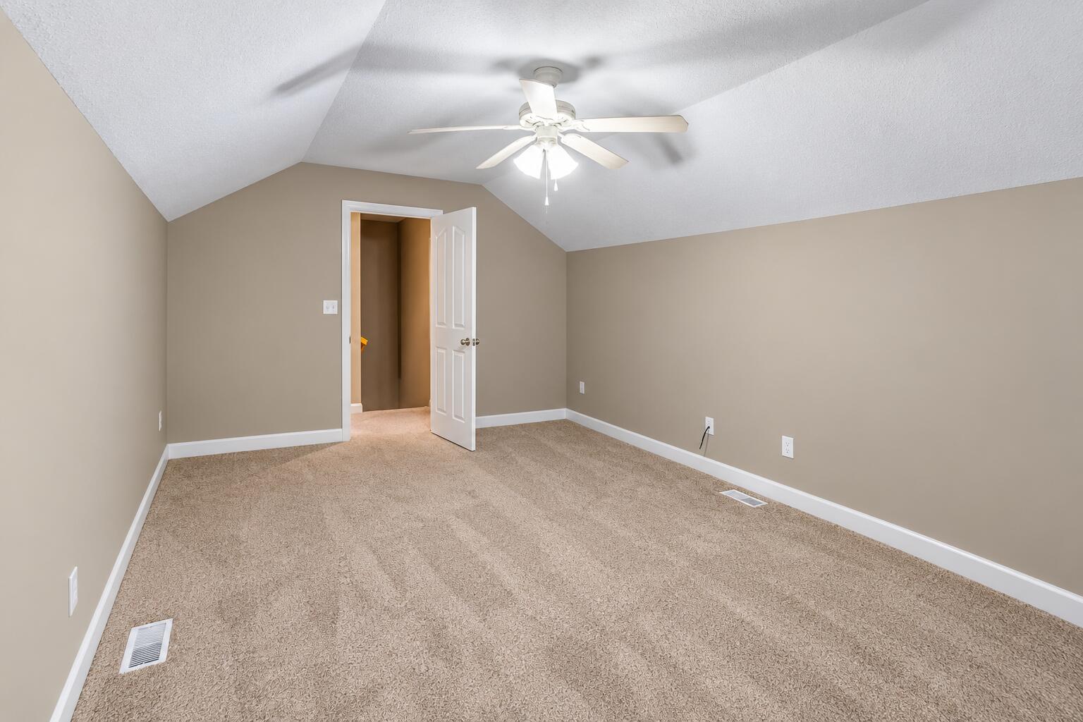 1311 Raleigh Dr Property Photo 25