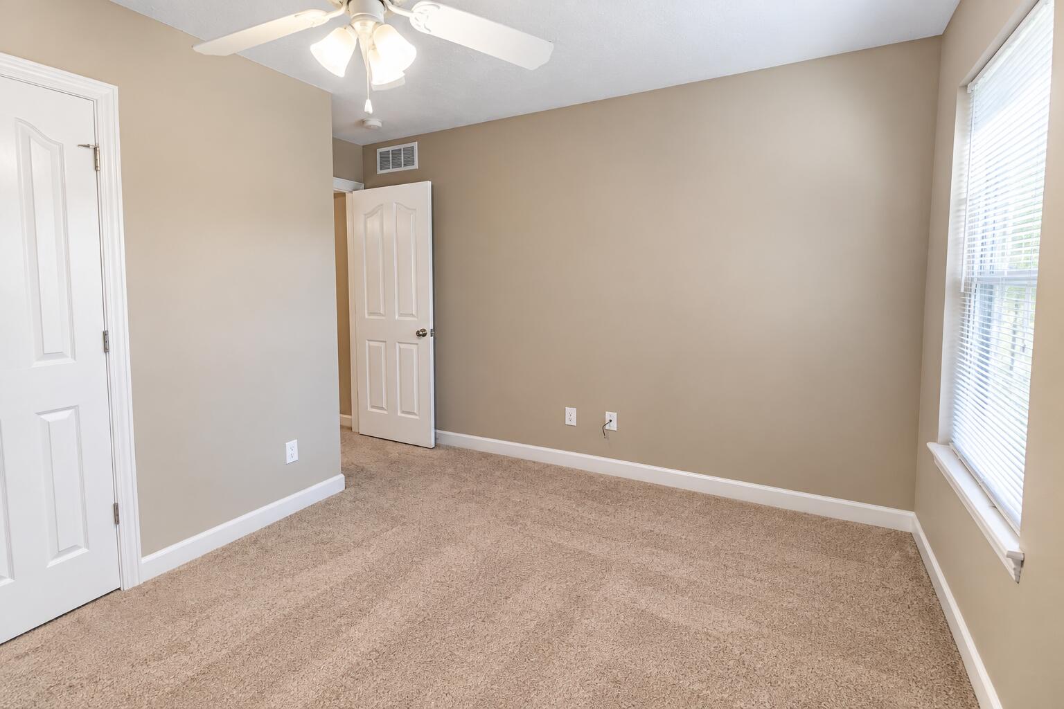 1311 Raleigh Dr Property Photo 30