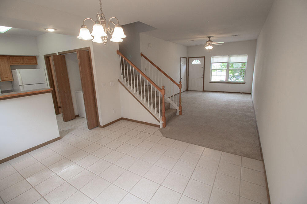 5000 Derby Ridge Dr 104 Property Photo 7