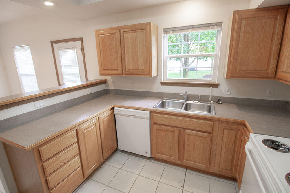 5000 Derby Ridge Dr 104 Property Photo 11