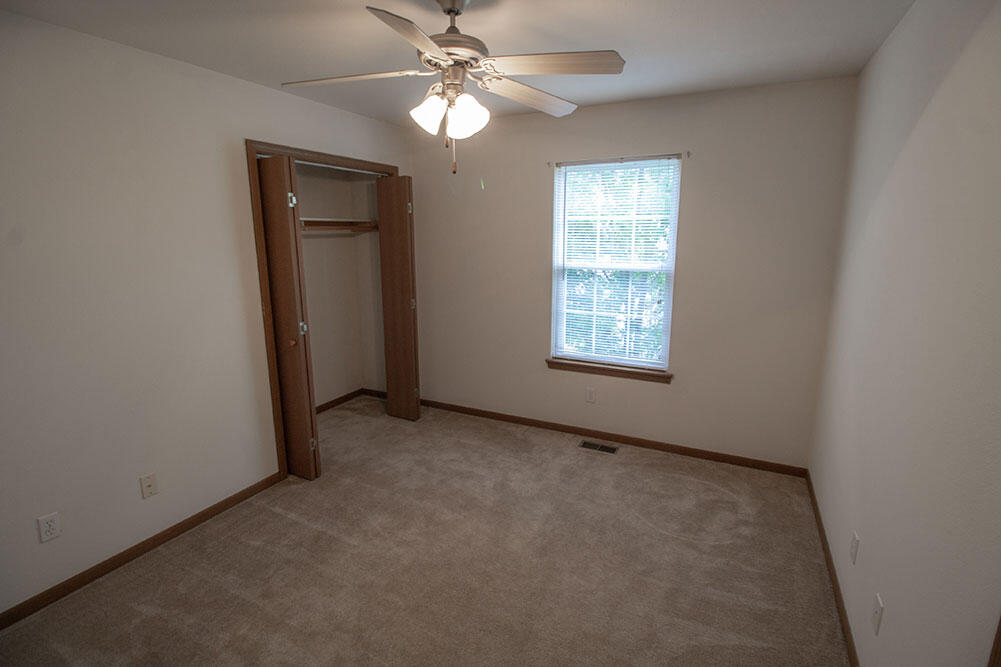 5000 Derby Ridge Dr 104 Property Photo 17