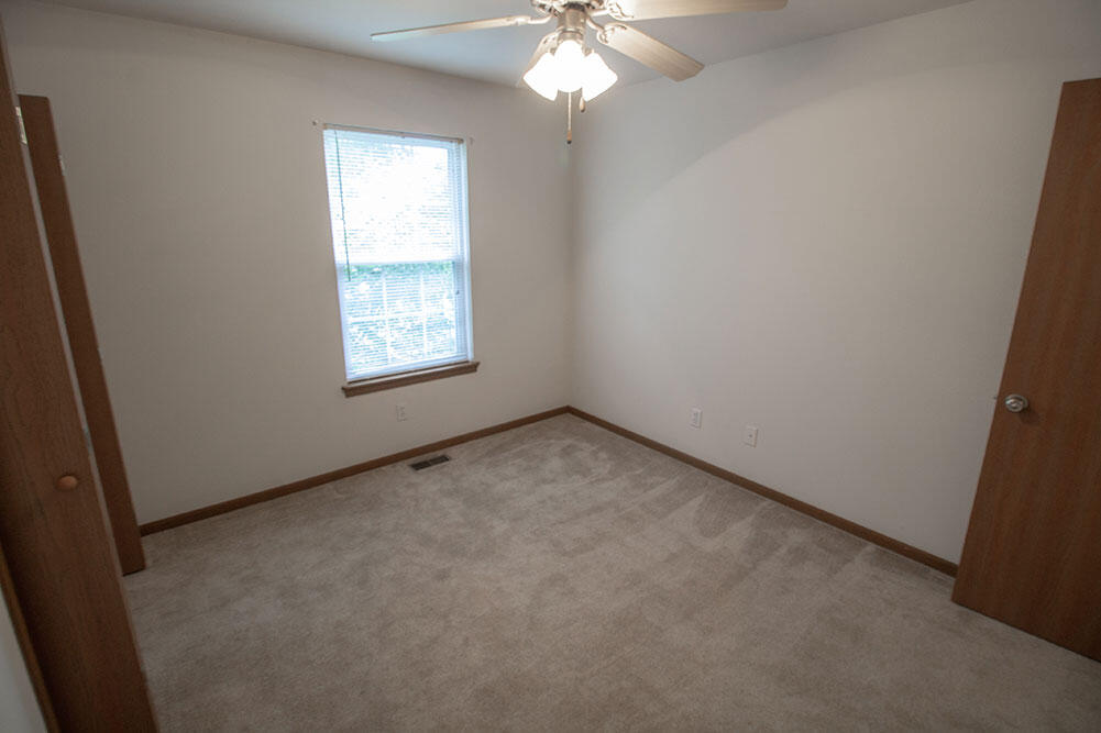 5000 Derby Ridge Dr 104 Property Photo 18