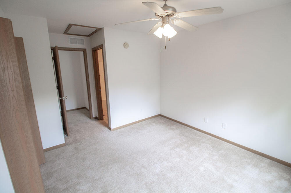 5000 Derby Ridge Dr 104 Property Photo 30