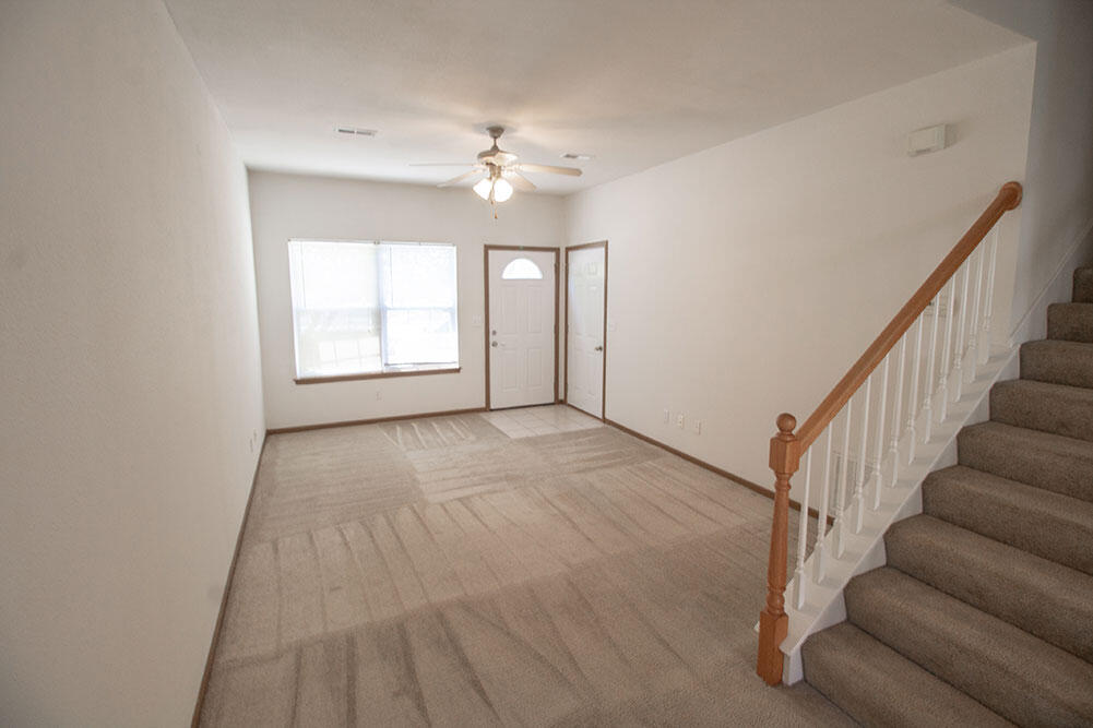 5000 Derby Ridge Dr 208 Property Photo 4