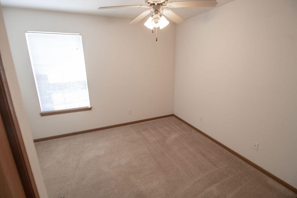 5000 Derby Ridge Dr 208 Property Photo 21