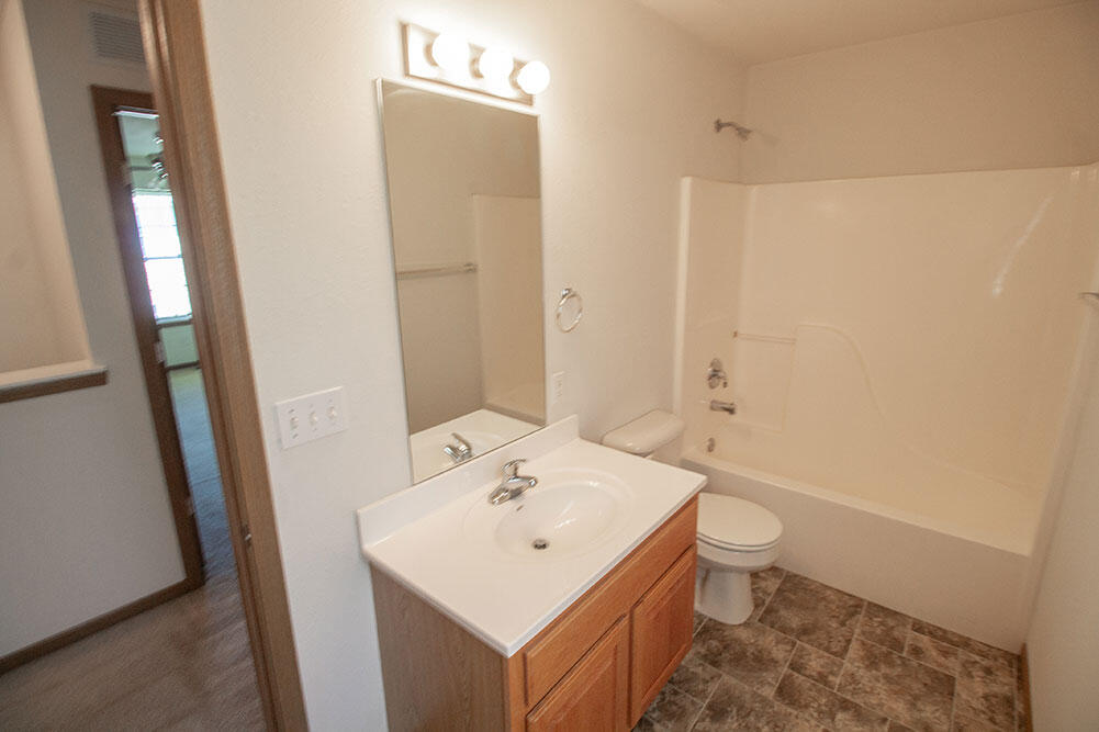 5000 Derby Ridge Dr 208 Property Photo 25