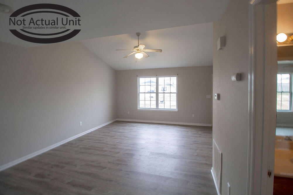 1638 High Quest Cir Property Photo 7