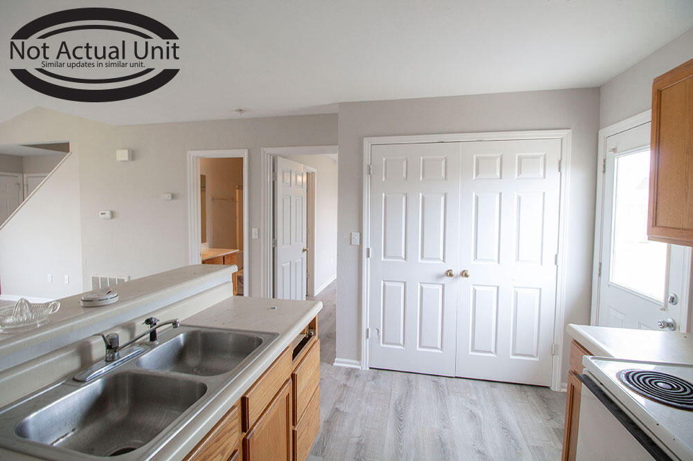 1638 High Quest Cir Property Photo 10