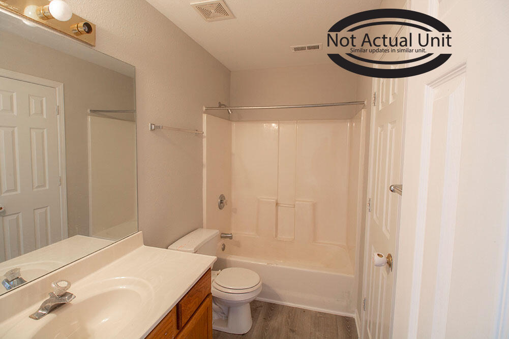 1638 High Quest Cir Property Photo 16
