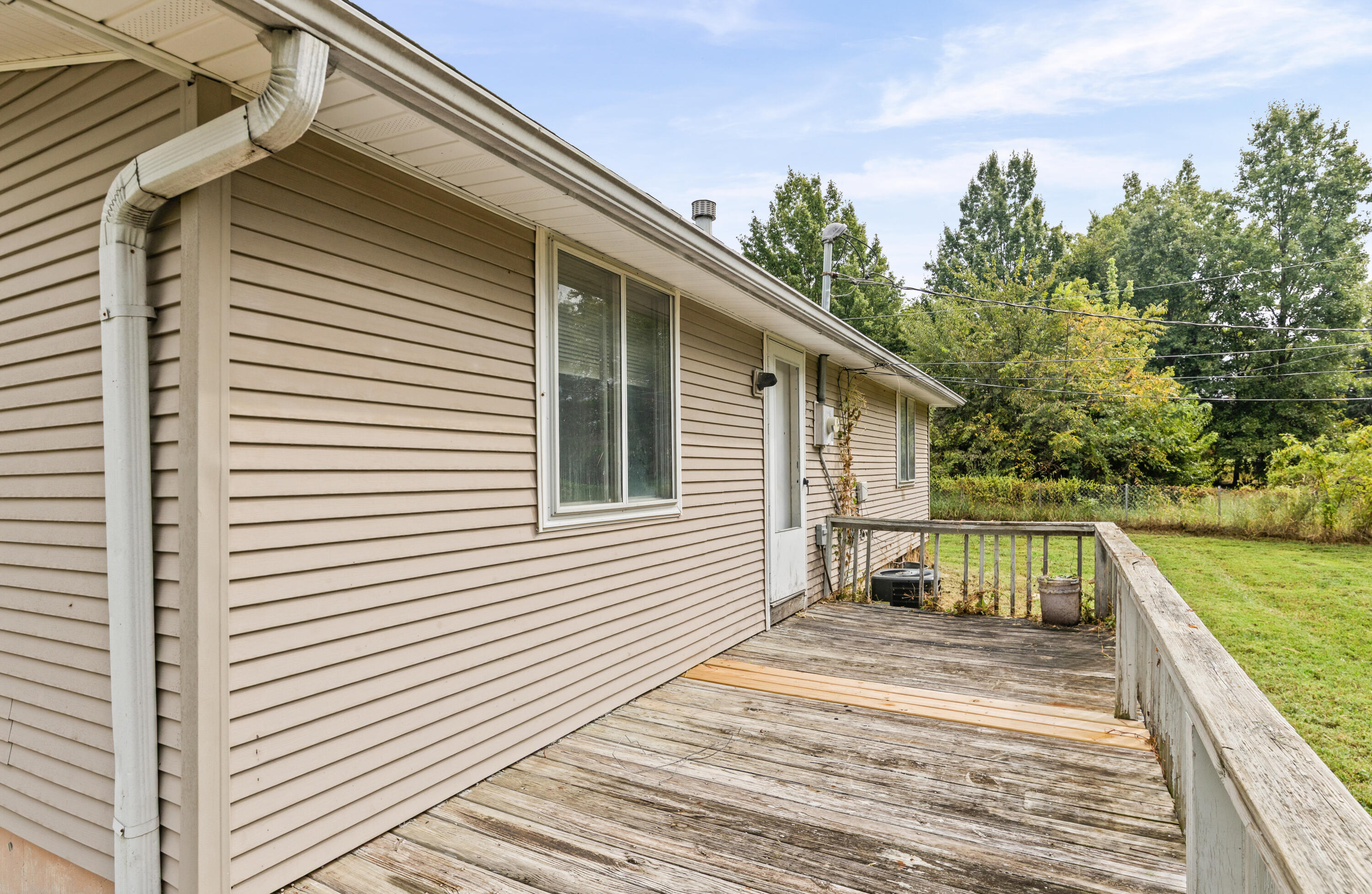 109 Mohawk Ave Property Photo 4