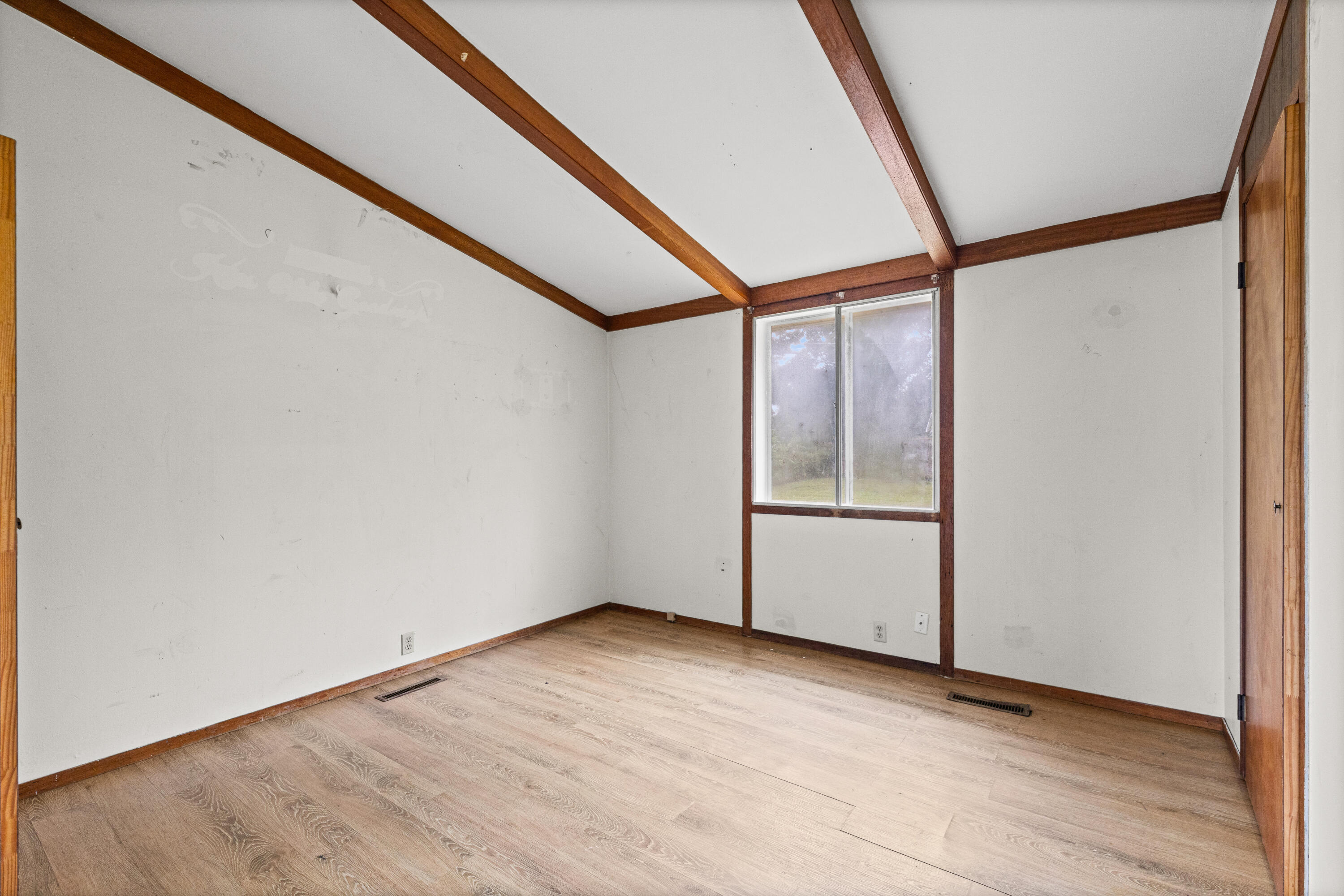 109 Mohawk Ave Property Photo 17