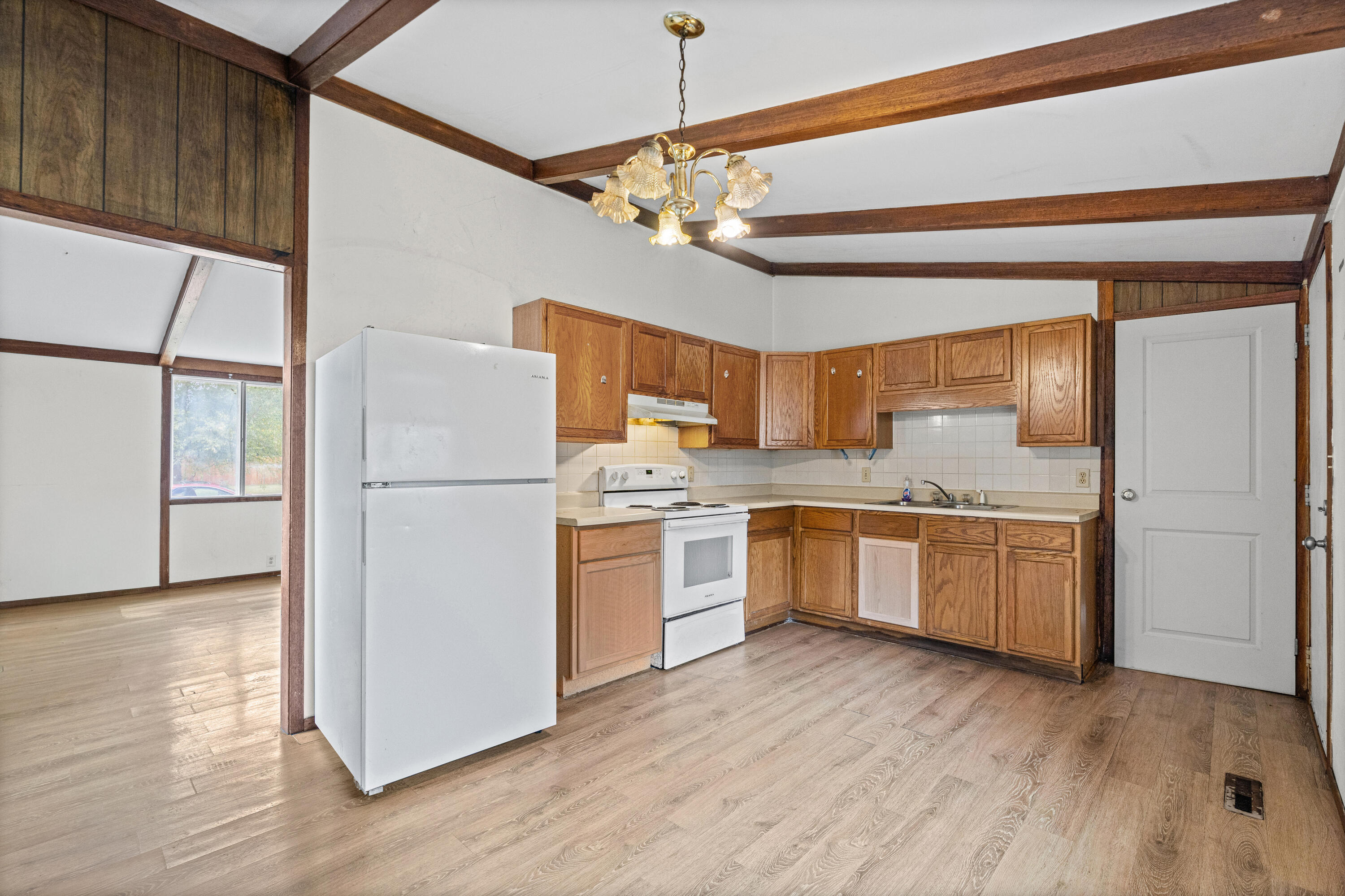 109 Mohawk Ave Property Photo 26