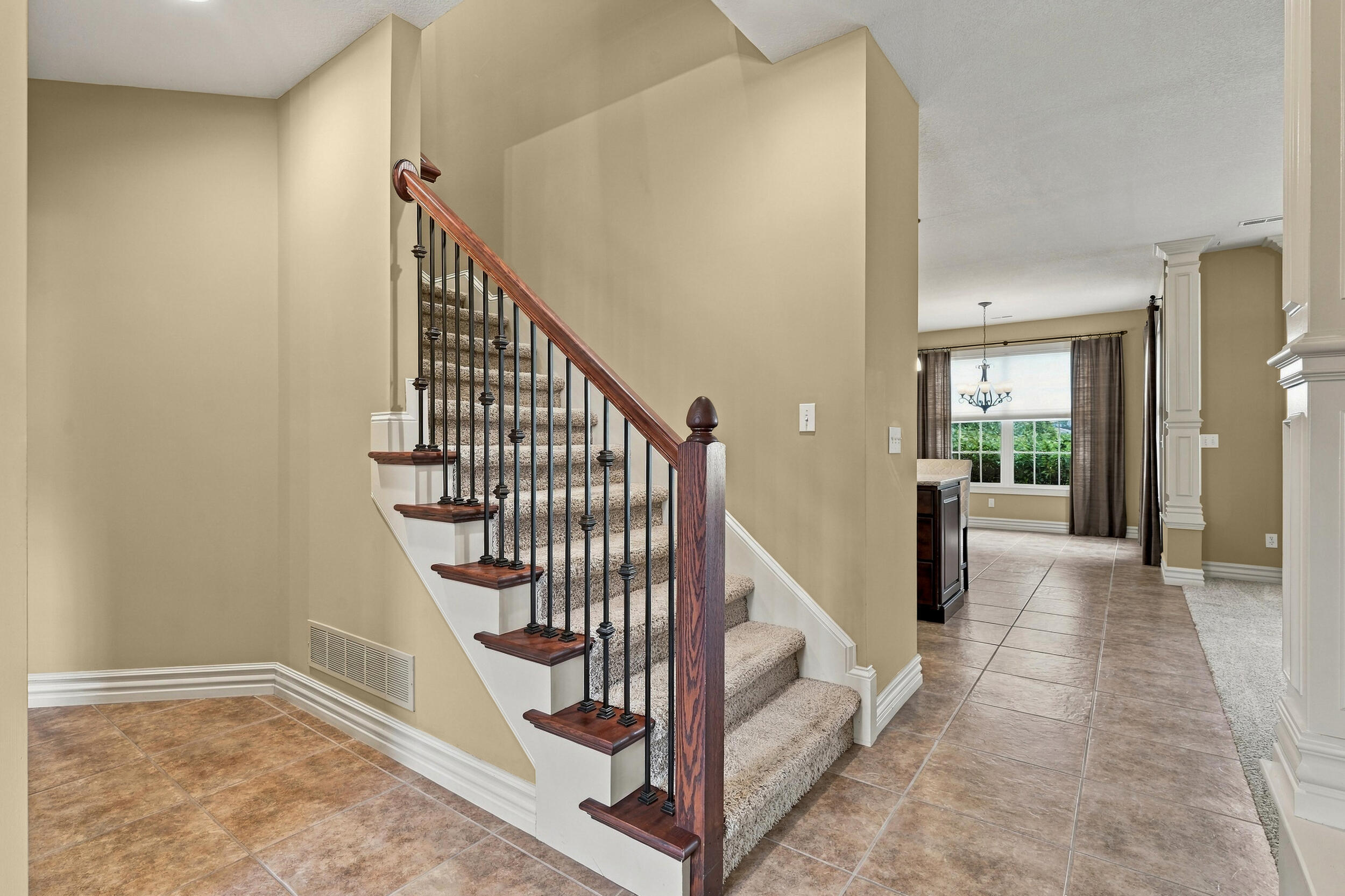 4910 Royal Lytham Dr Property Photo 5