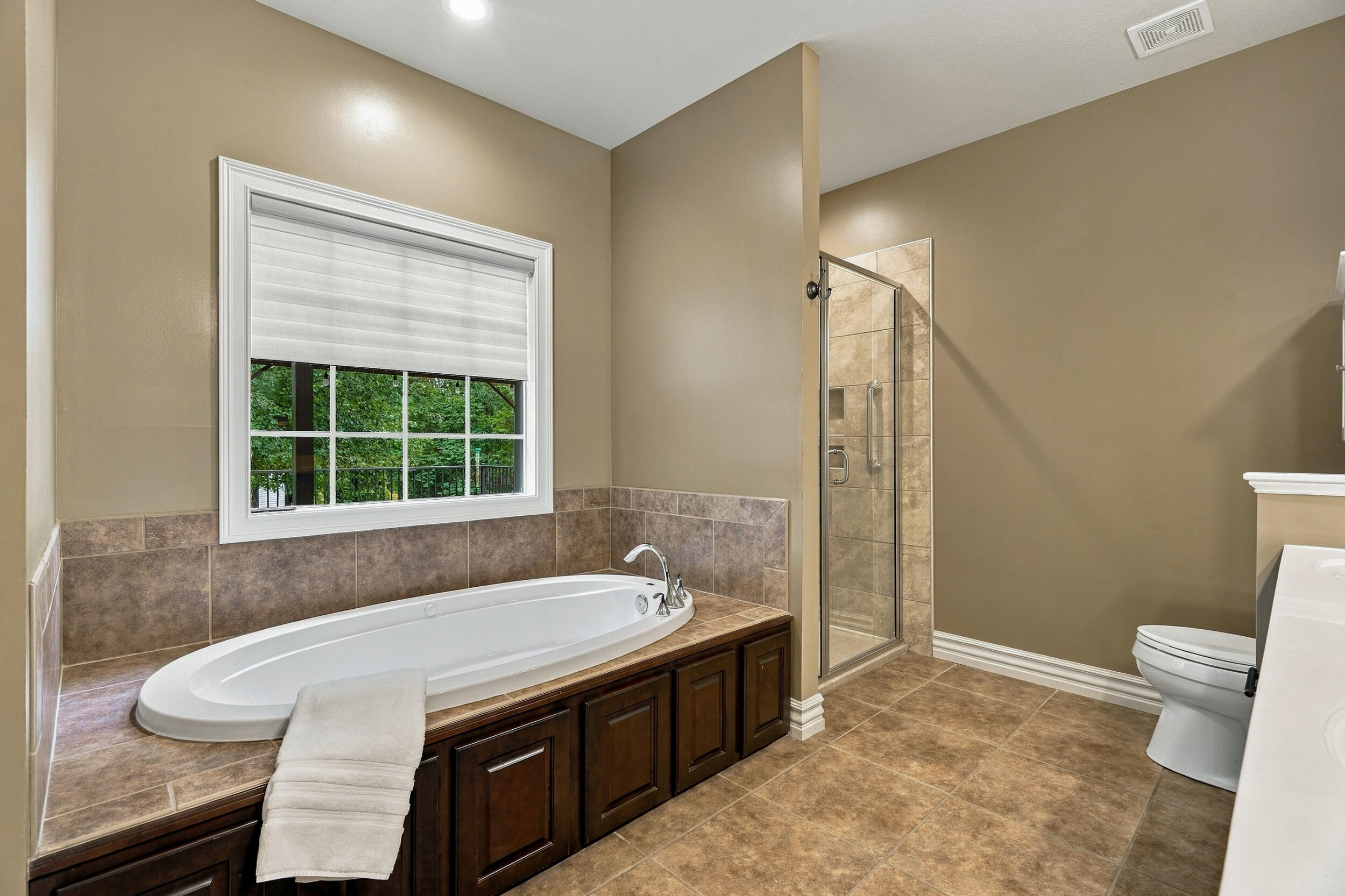 4910 Royal Lytham Dr Property Photo 24