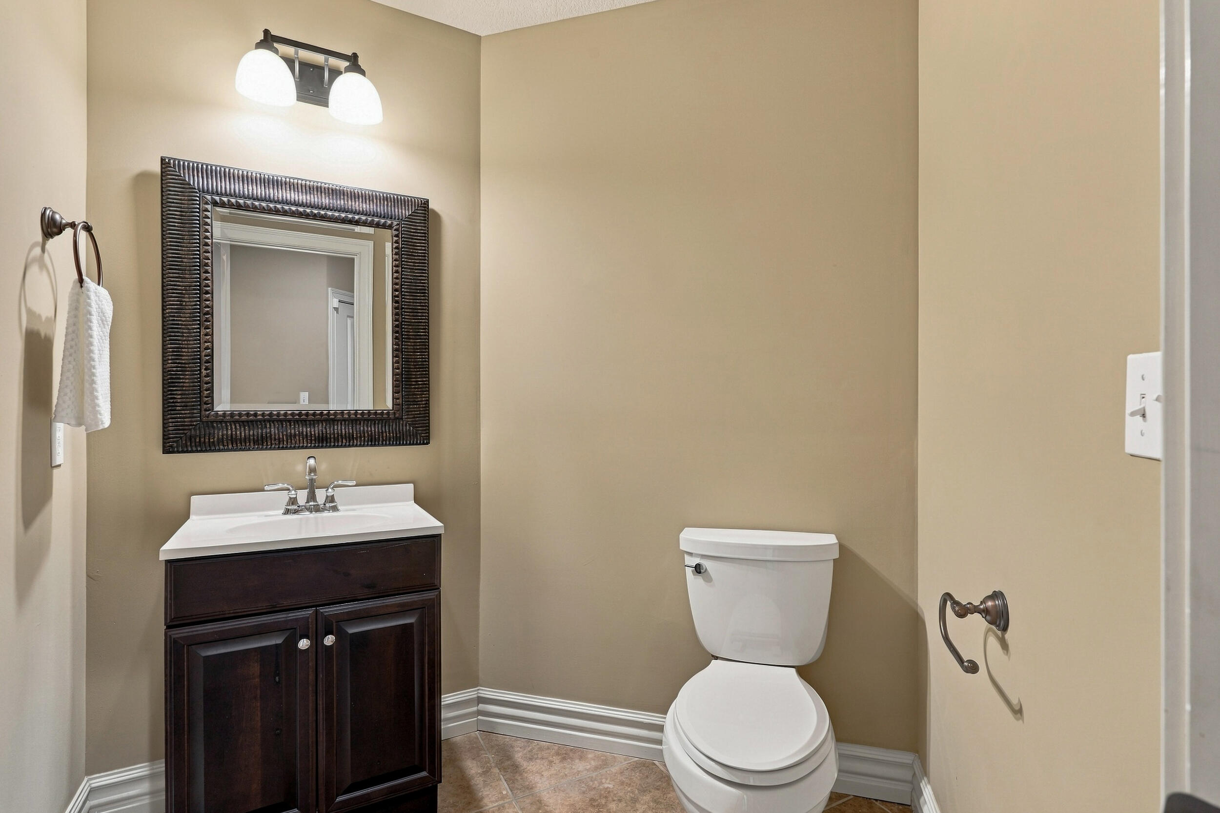 4910 Royal Lytham Dr Property Photo 28