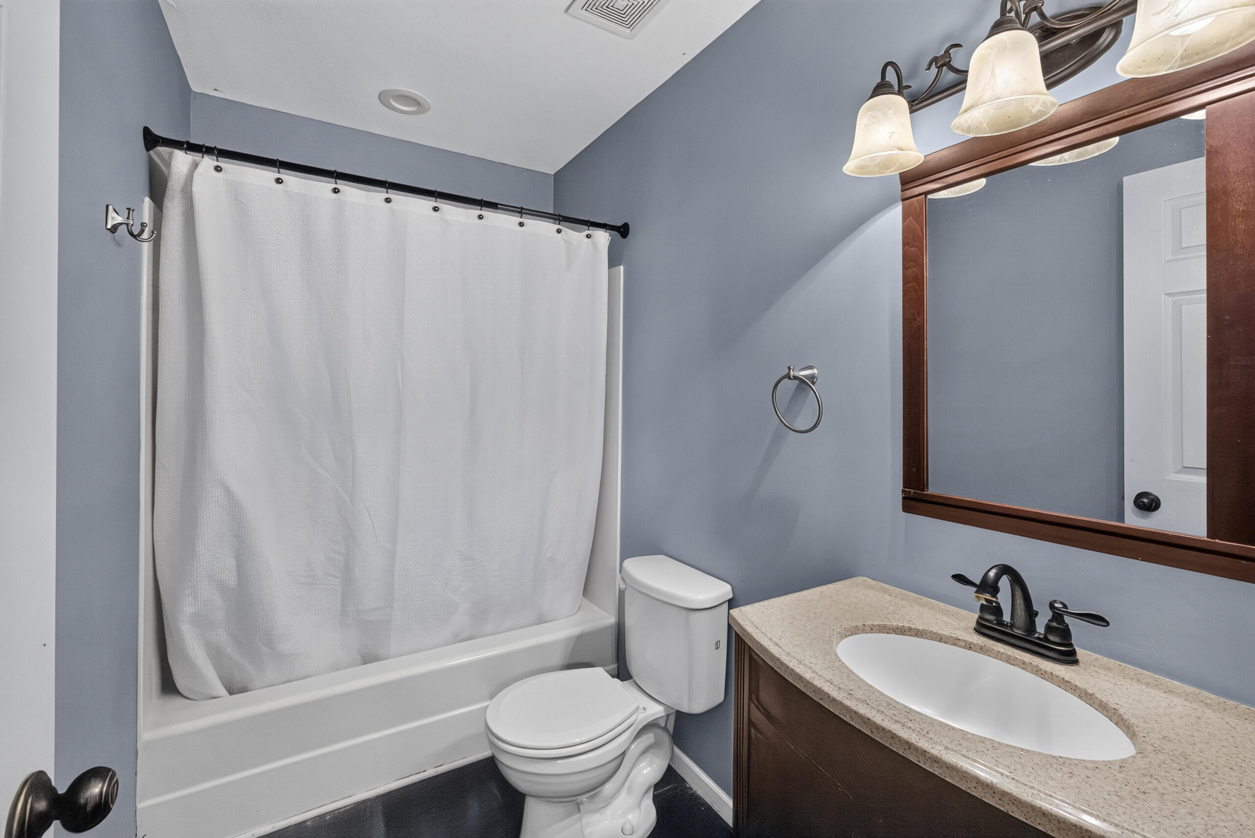2801 W Broadway S2 Property Photo 15