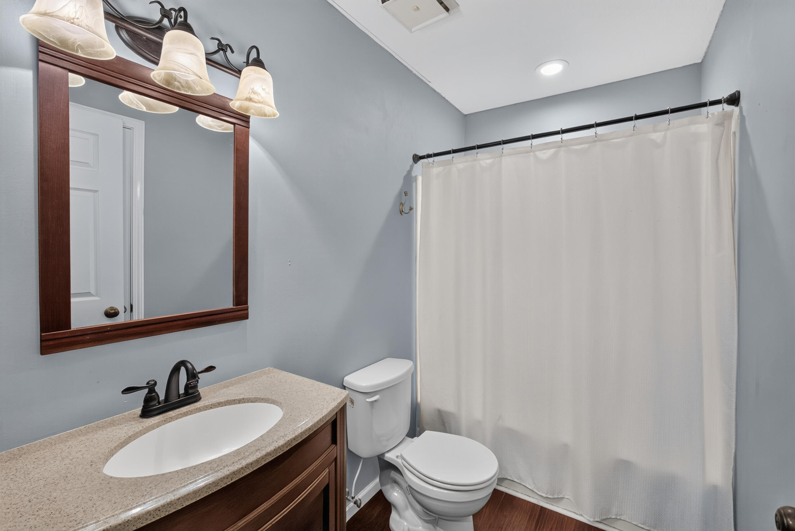 2801 W Broadway S2 Property Photo 17