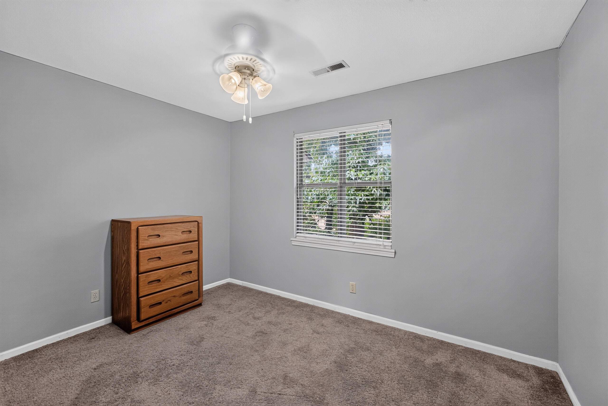 2801 W Broadway S2 Property Photo 18