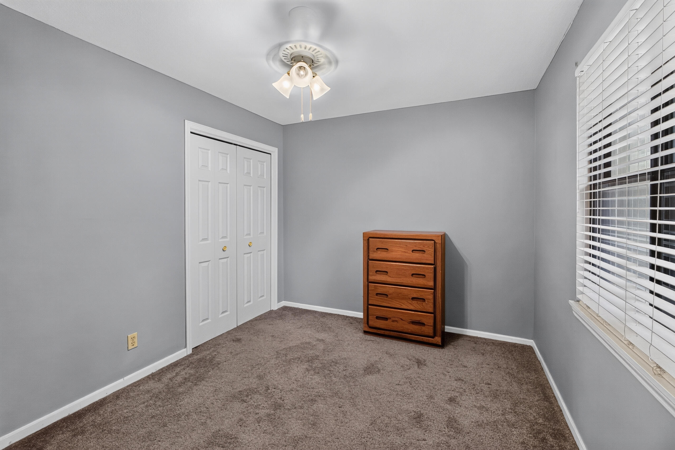 2801 W Broadway S2 Property Photo 19