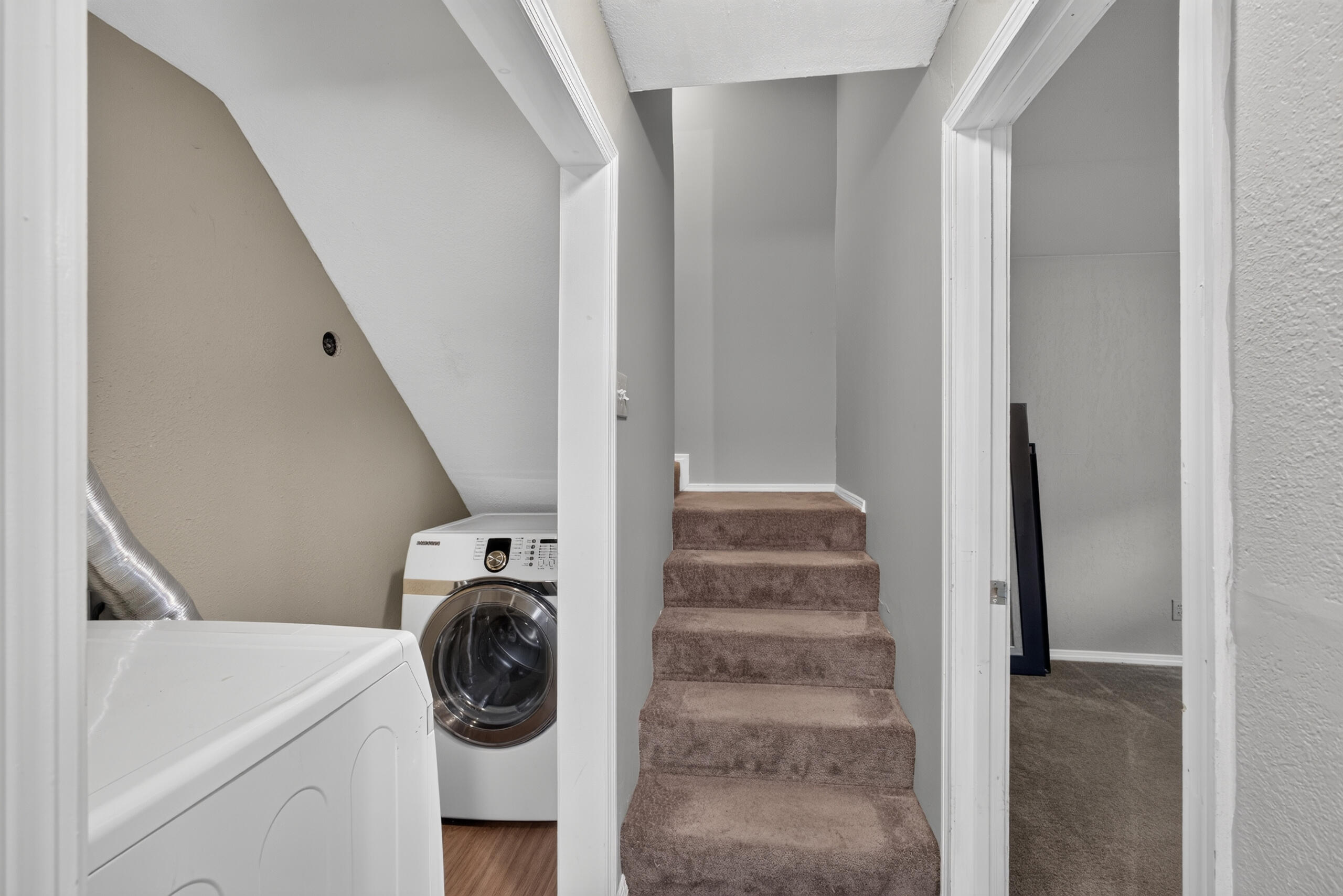 2801 W Broadway S2 Property Photo 20