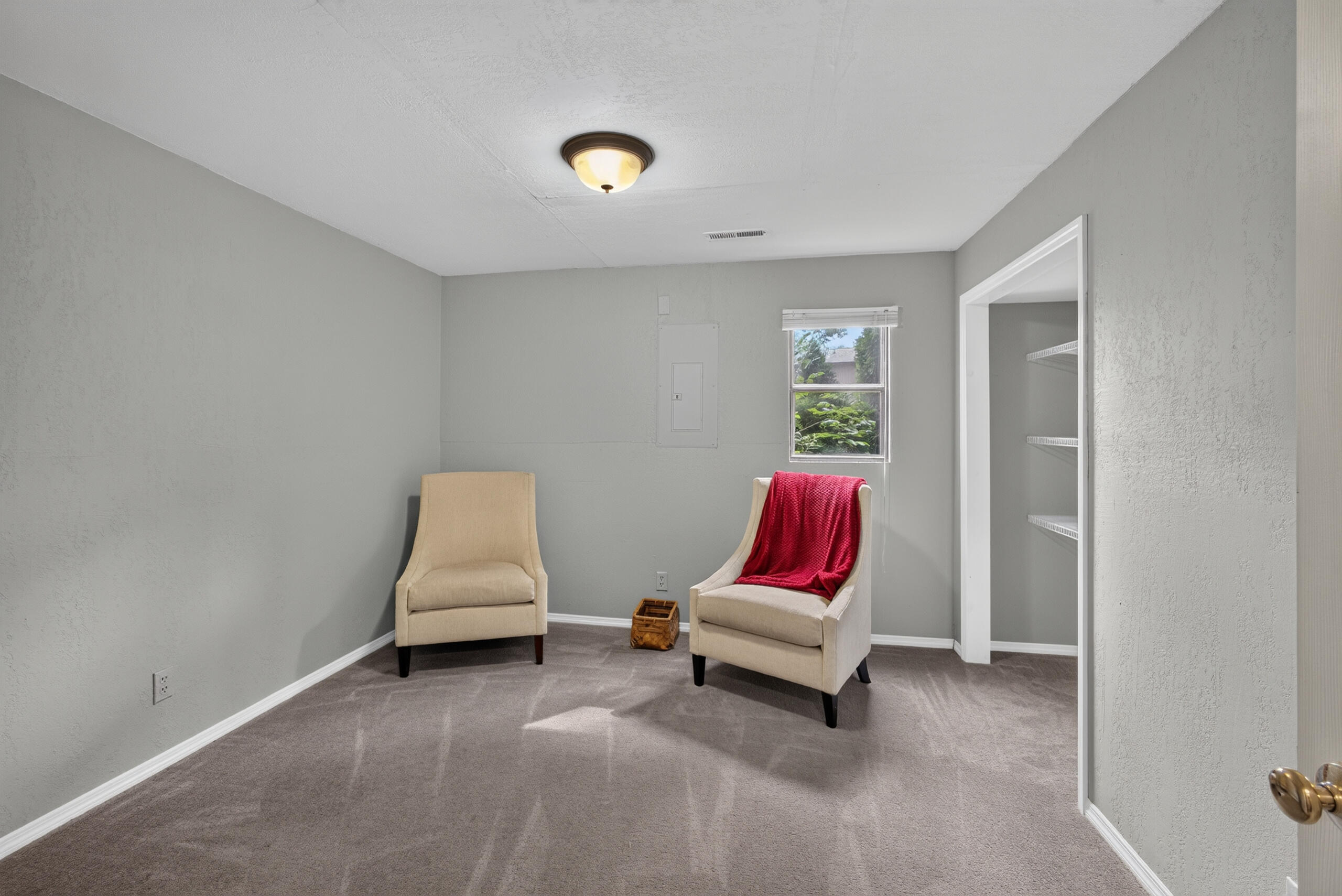 2801 W Broadway S2 Property Photo 21