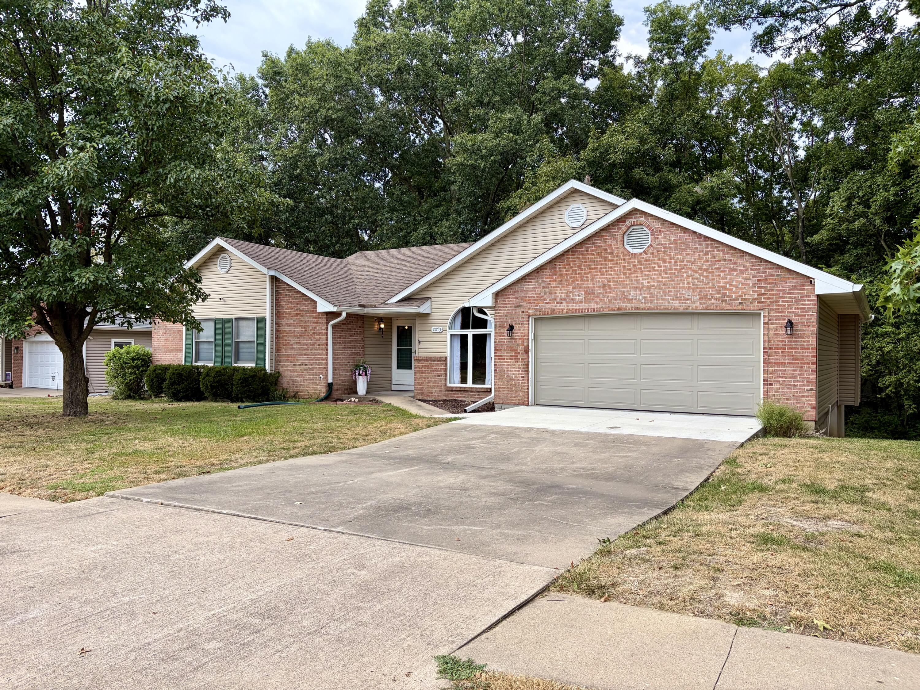 2013 Wynfield Dr Property Photo 1