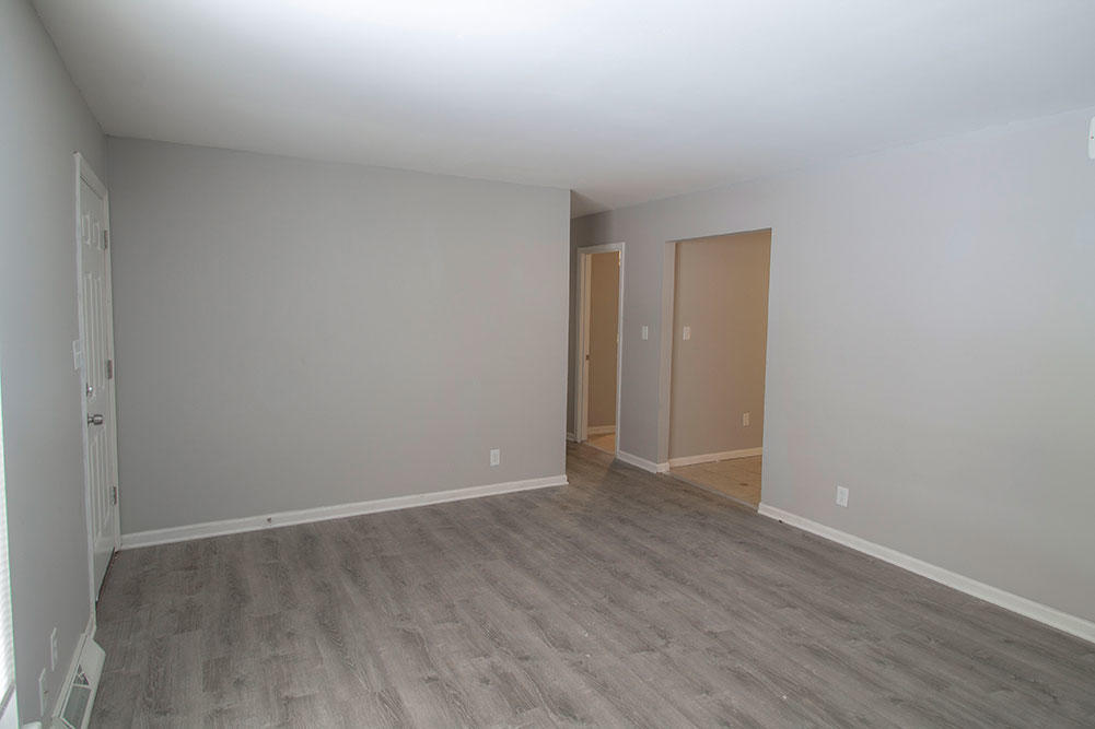 4242 E Santa Barbara Dr Property Photo 5