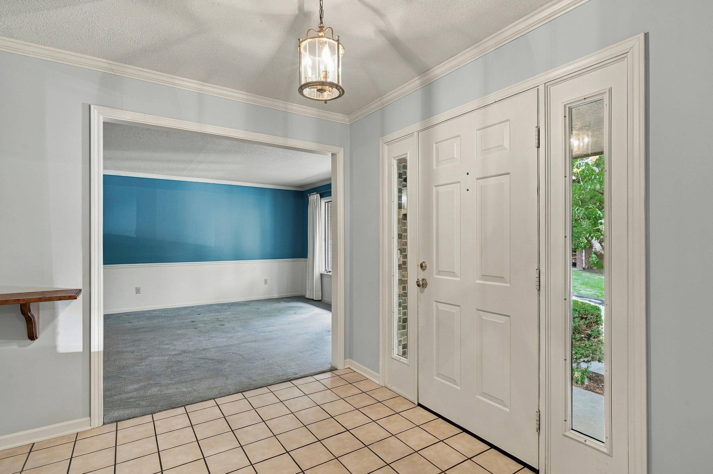 1209 Hulen Dr Property Photo 7