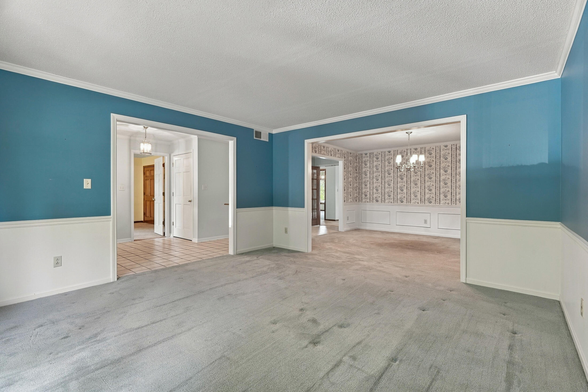 1209 Hulen Dr Property Photo 10