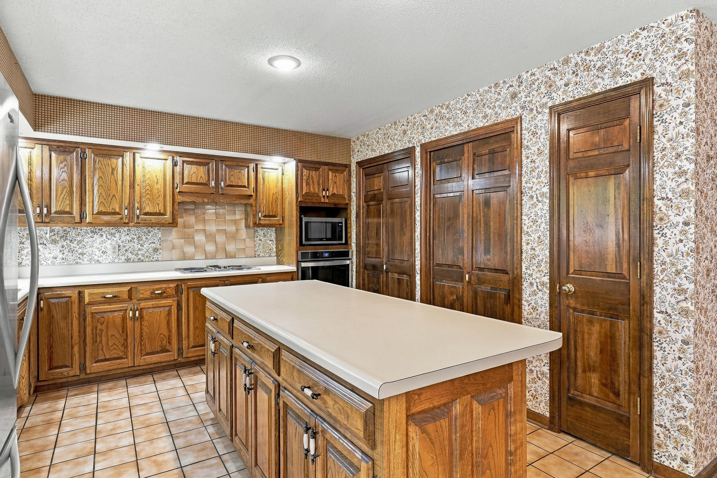 1209 Hulen Dr Property Photo 25
