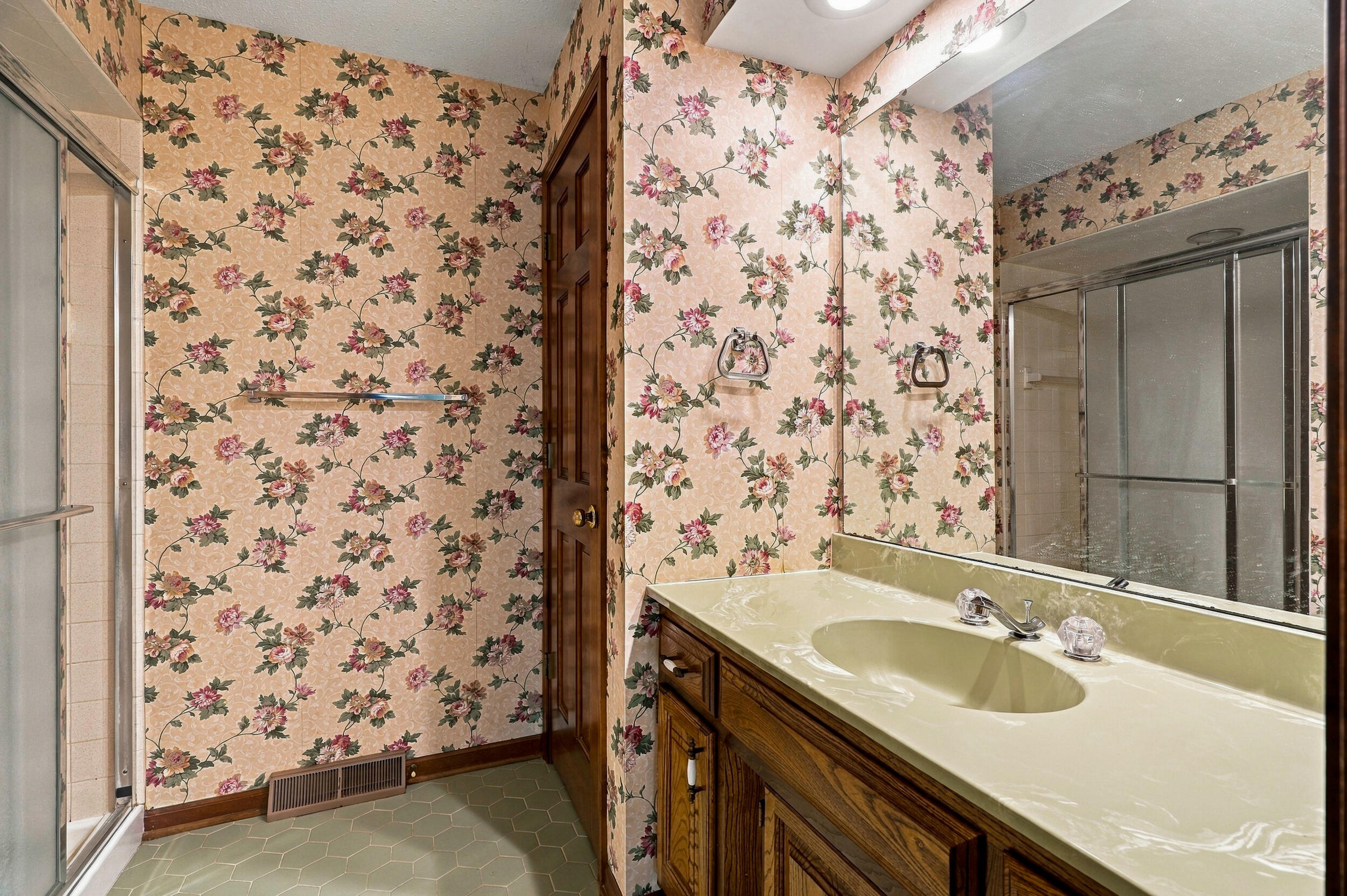 1209 Hulen Dr Property Photo 33