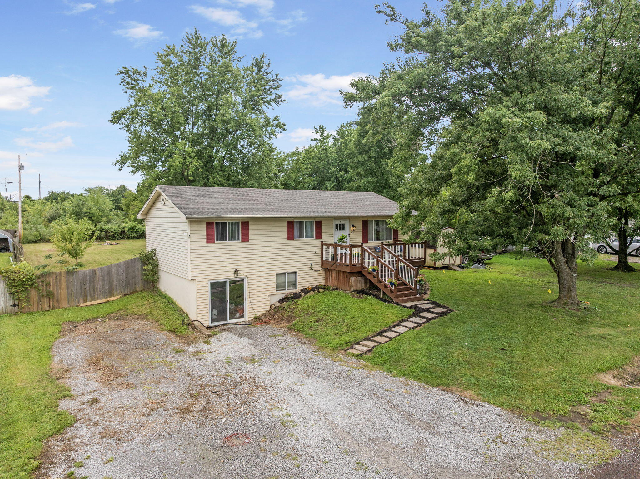 4270 E Hillcrest Dr Property Photo 27