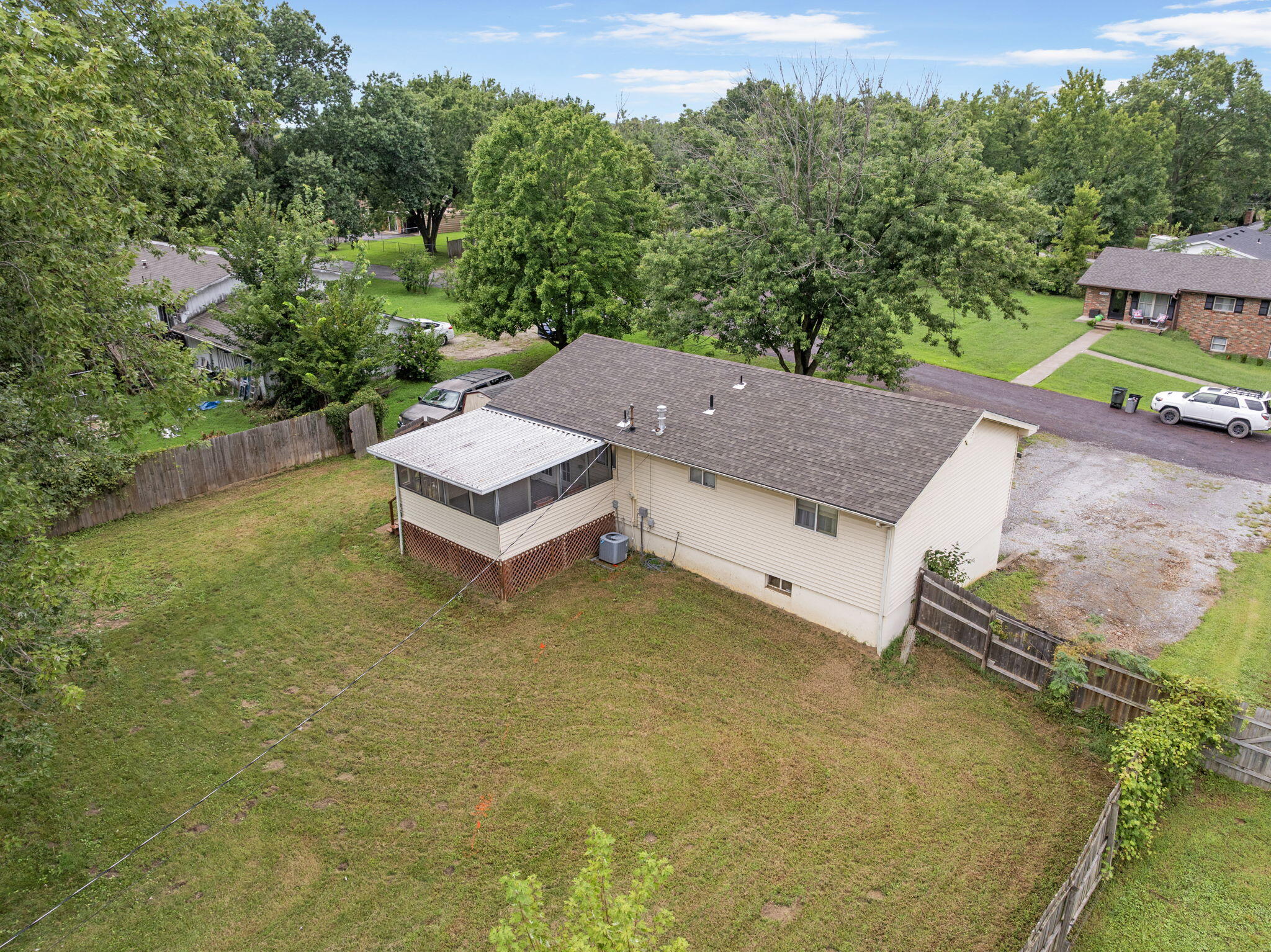 4270 E Hillcrest Dr Property Photo 32