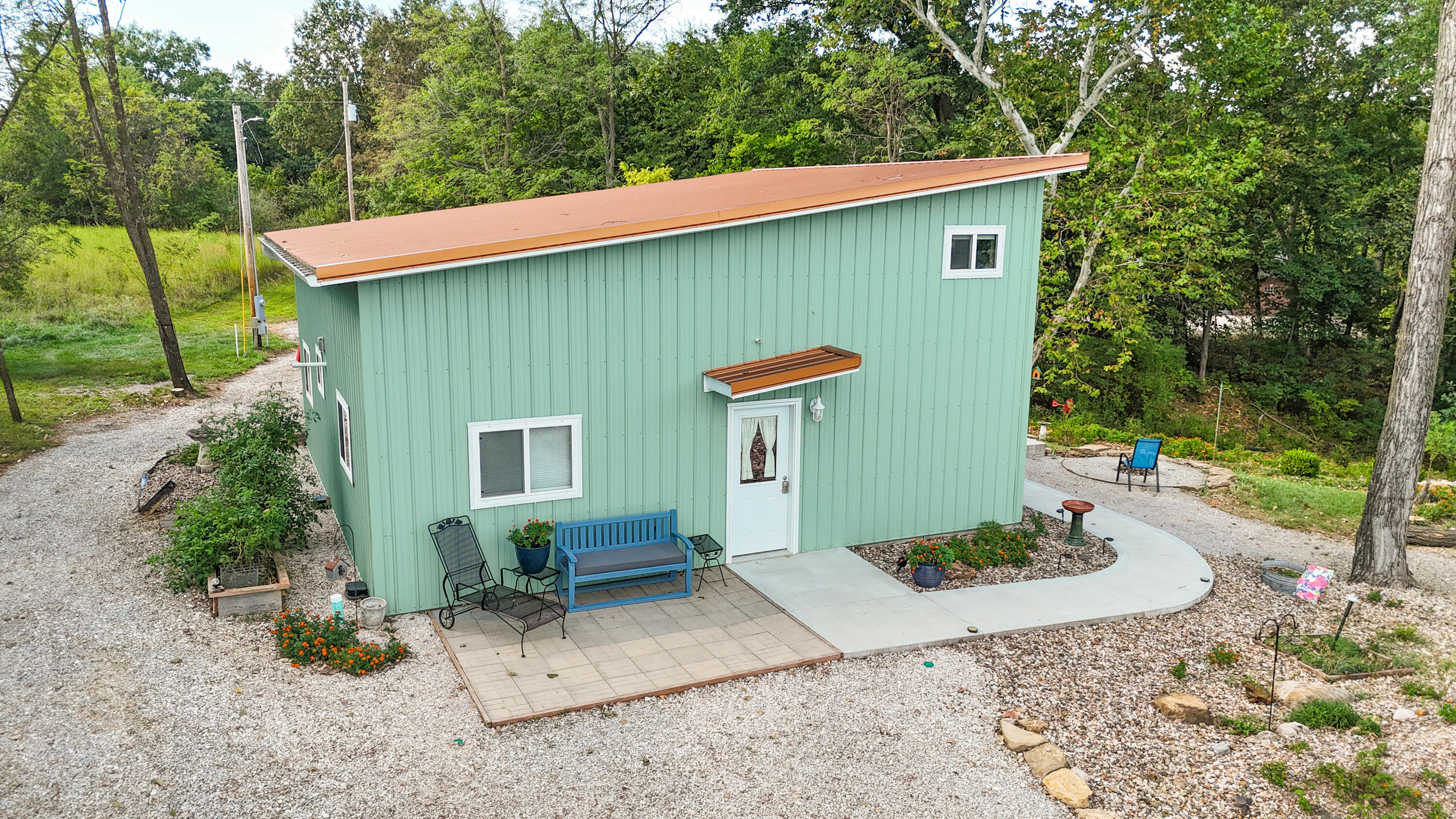 1002 Hunter Property Photo 2