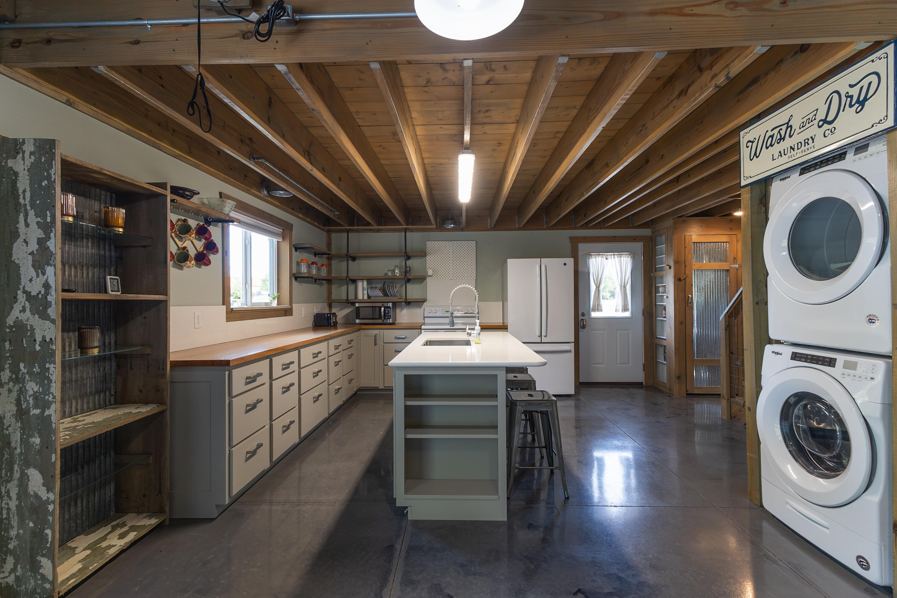 1002 Hunter Property Photo 8