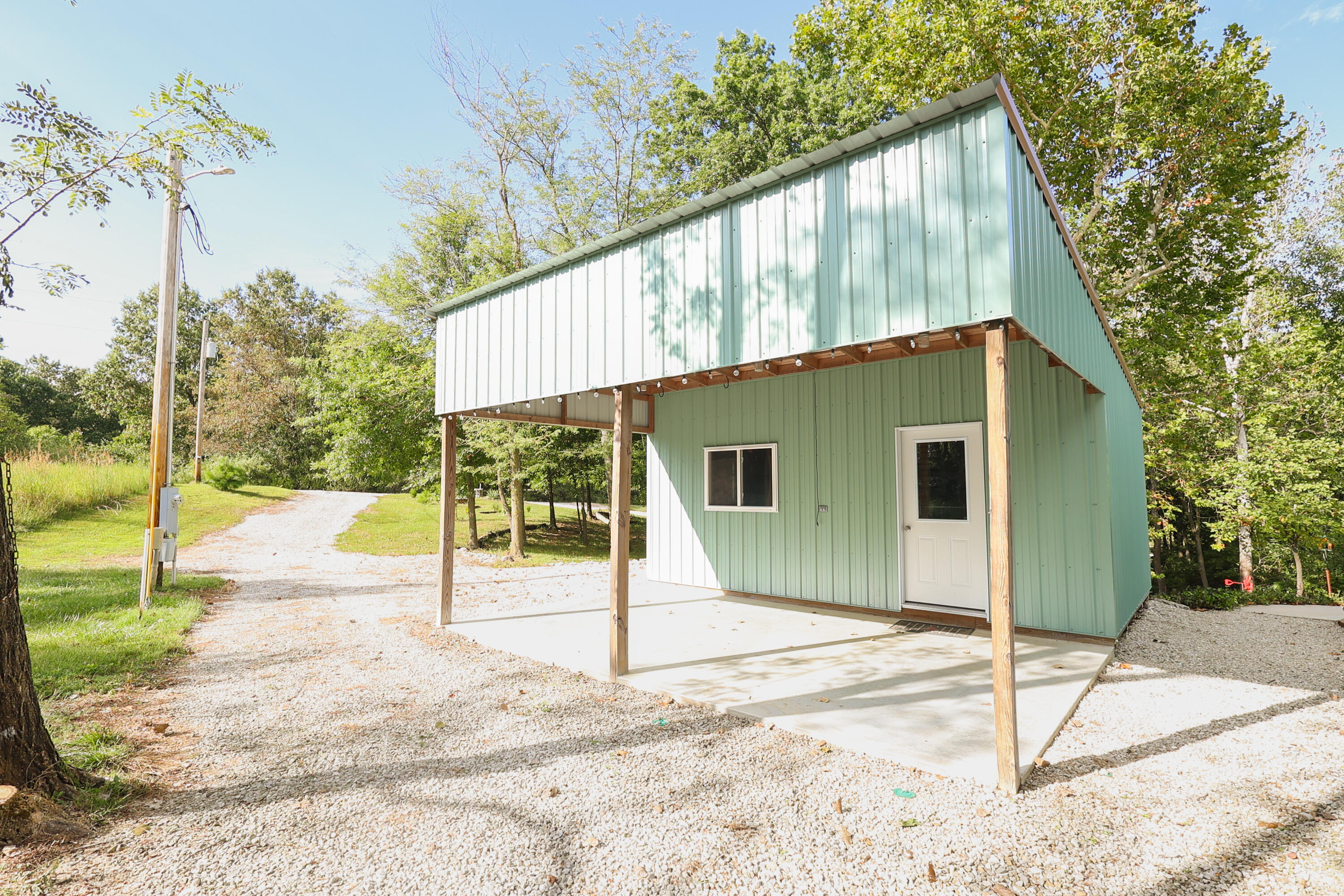 1002 Hunter Property Photo 31