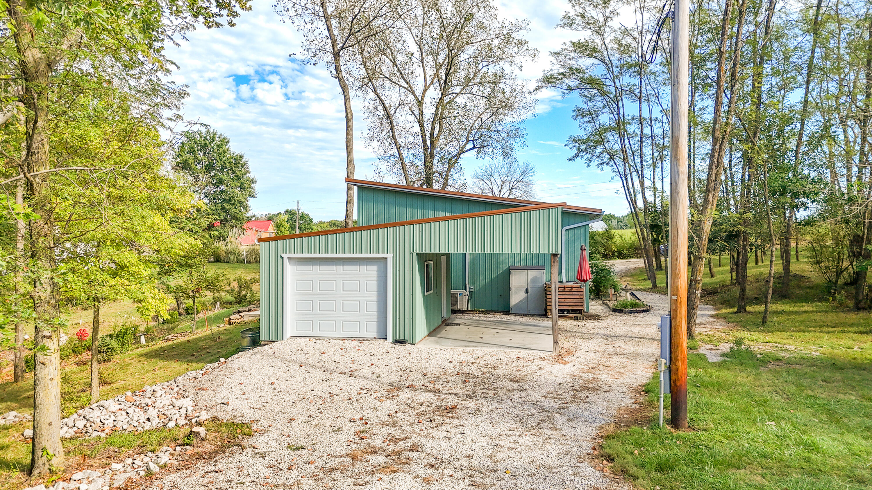 1002 Hunter Property Photo 32