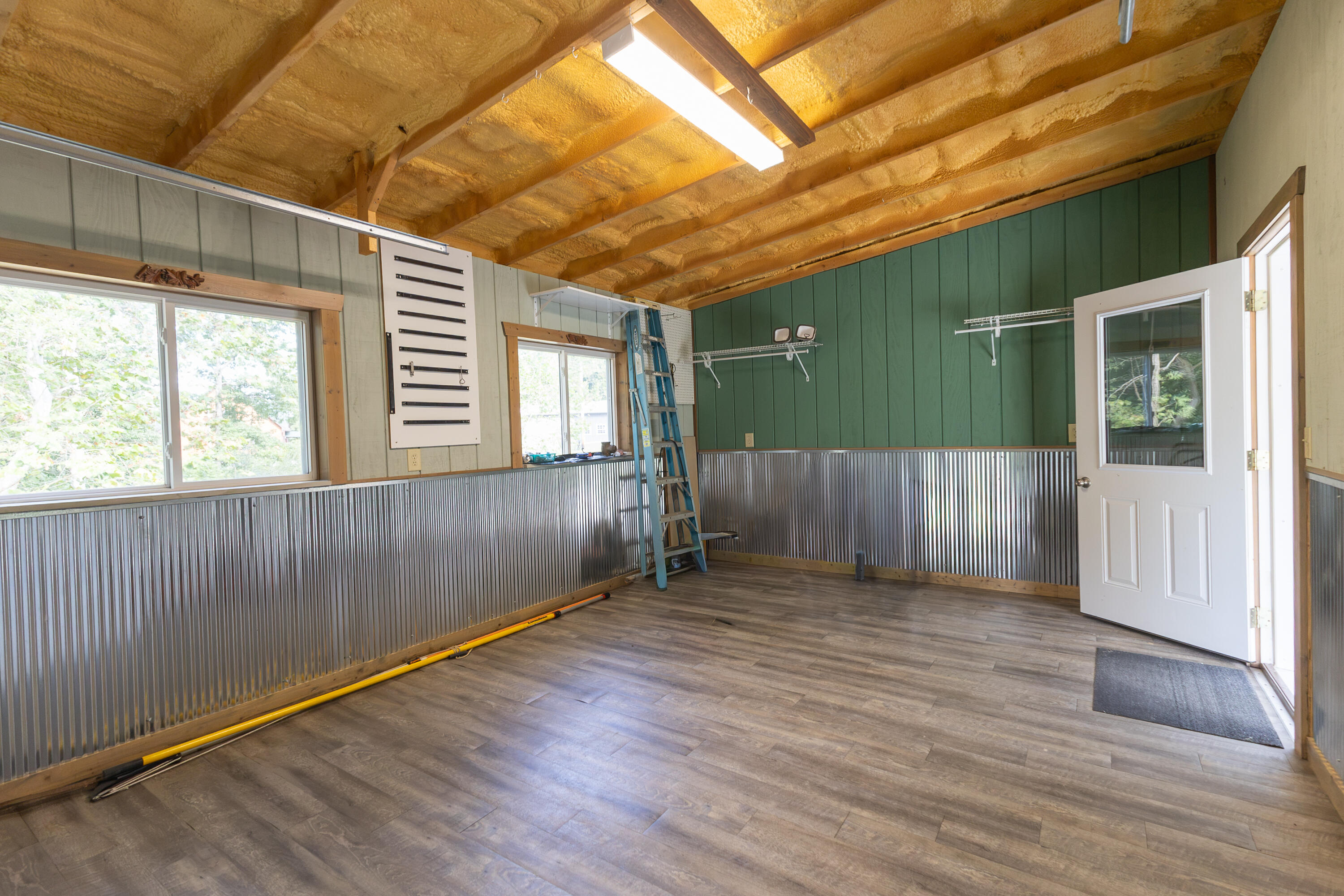 1002 Hunter Property Photo 35