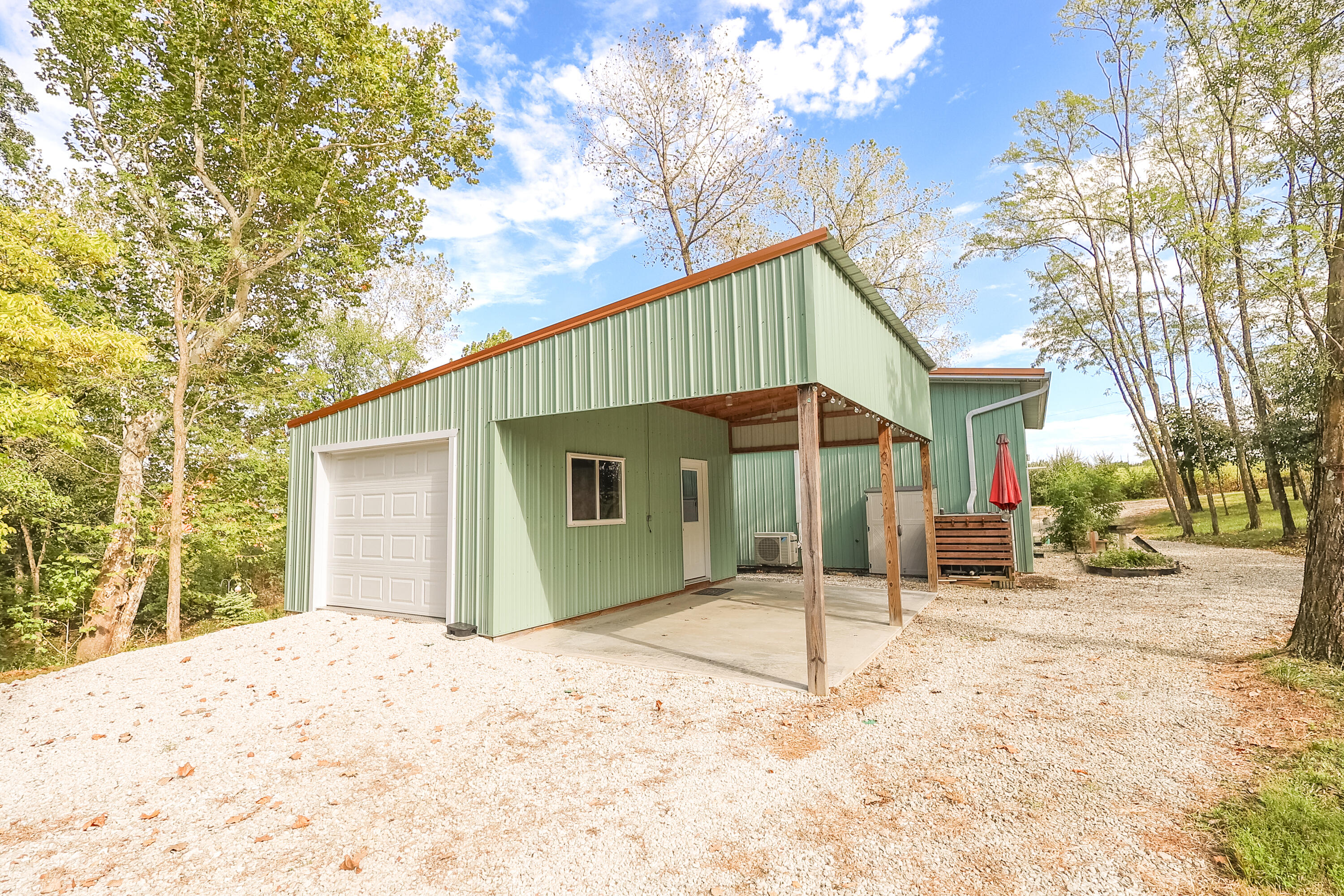 1002 Hunter Property Photo 38