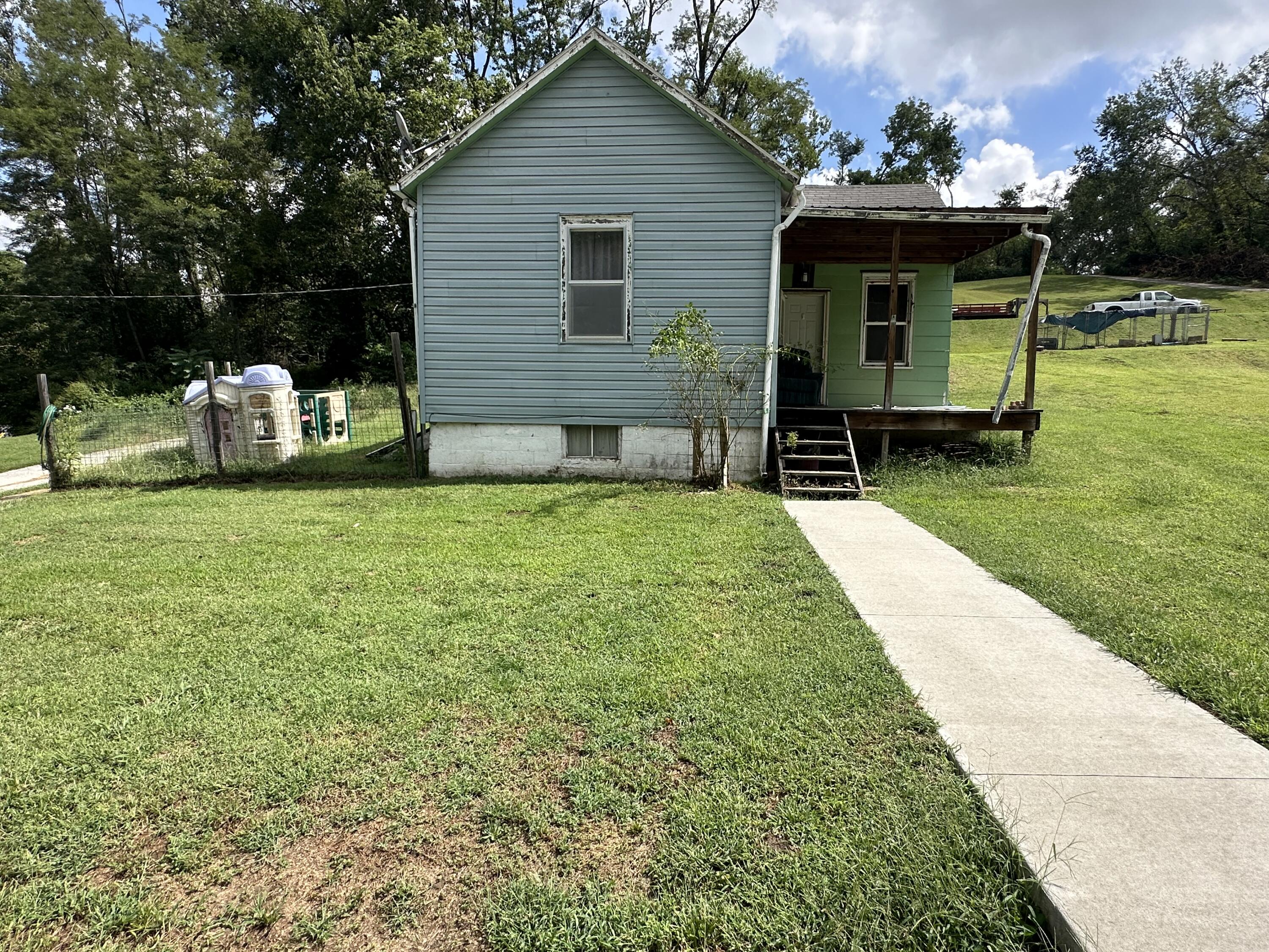 1108 Union St Property Photo 6