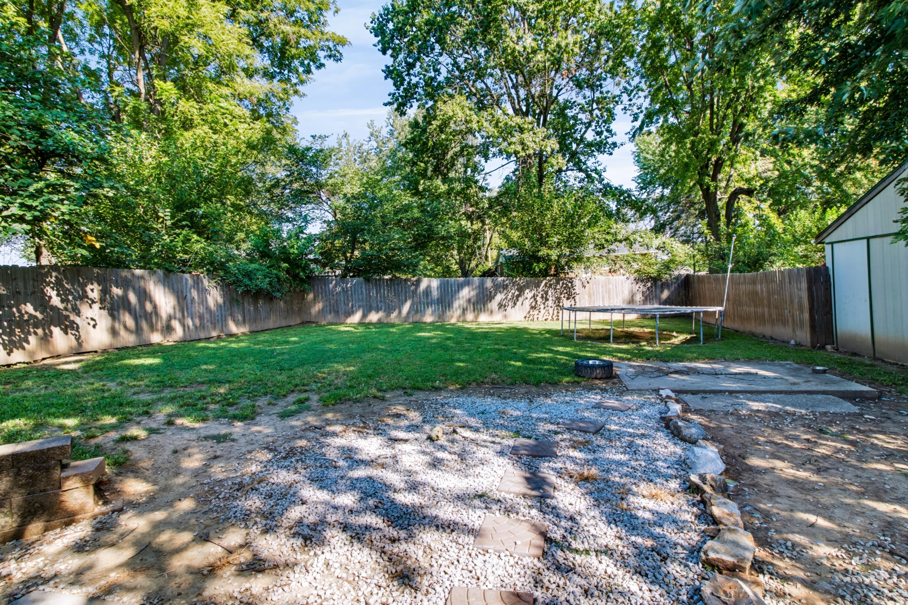 507 Park Ave Property Photo 20