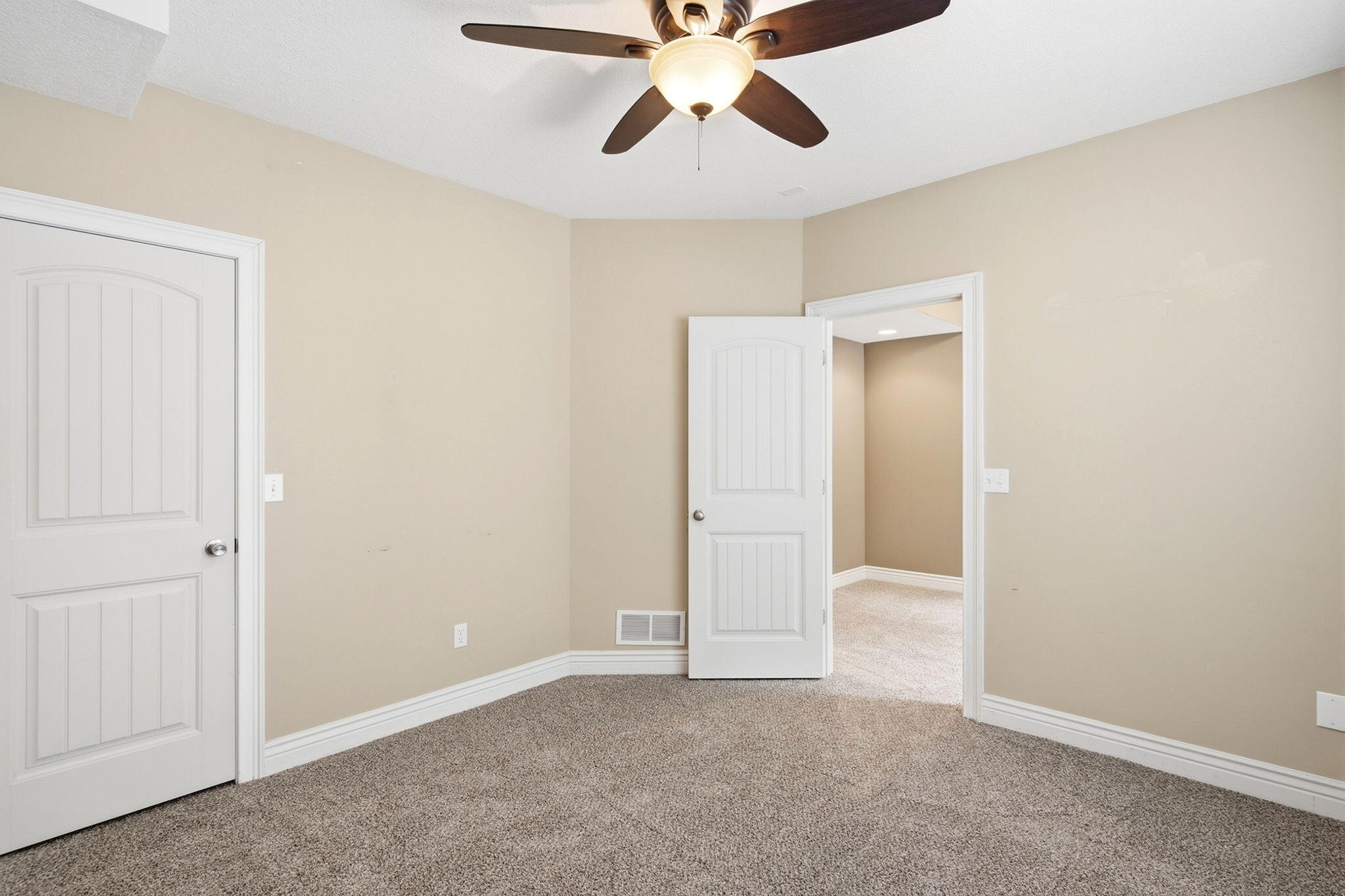2520 Vashon Ct Property Photo 41