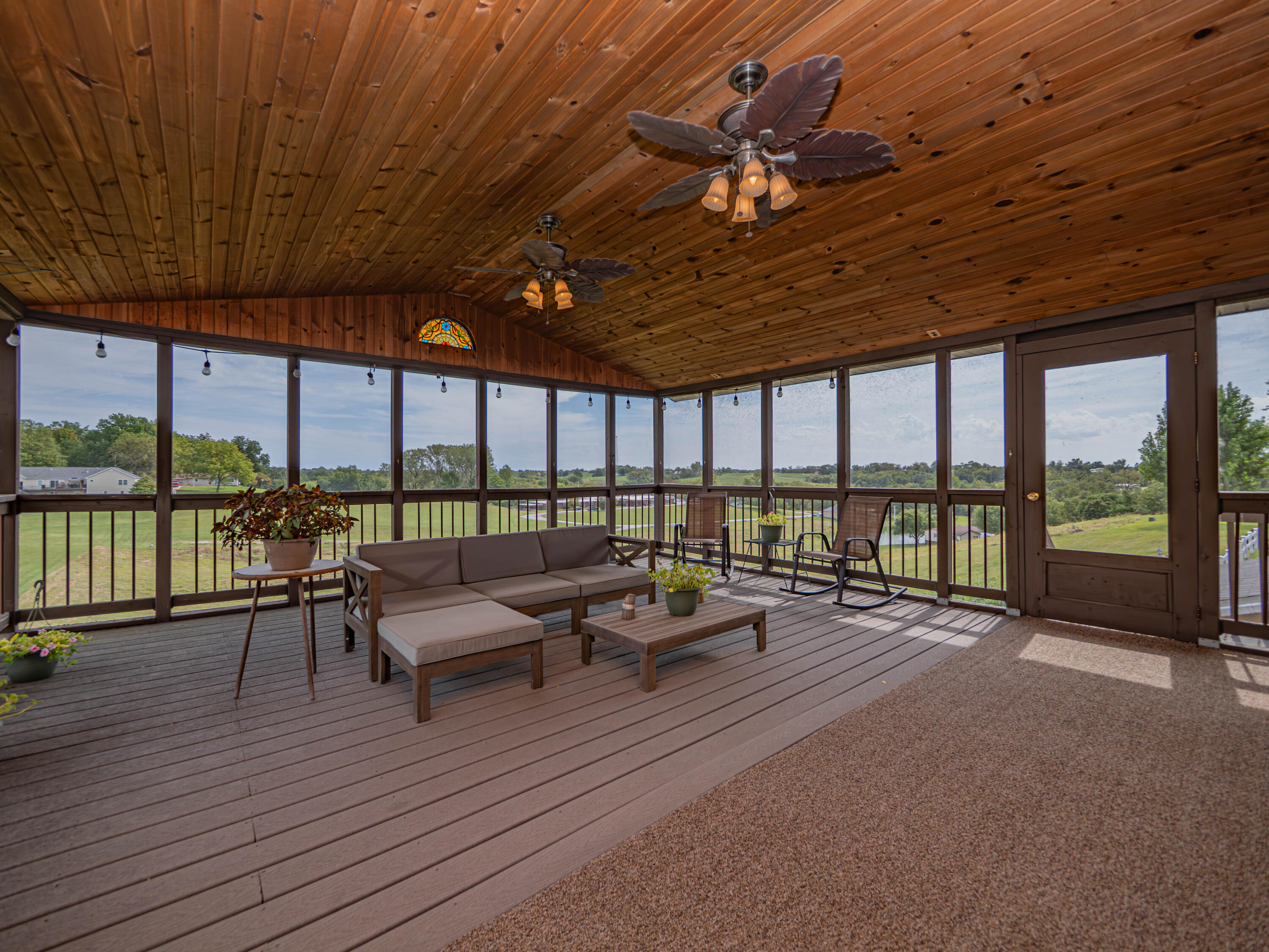 208 Lakeview Terr Property Photo 11