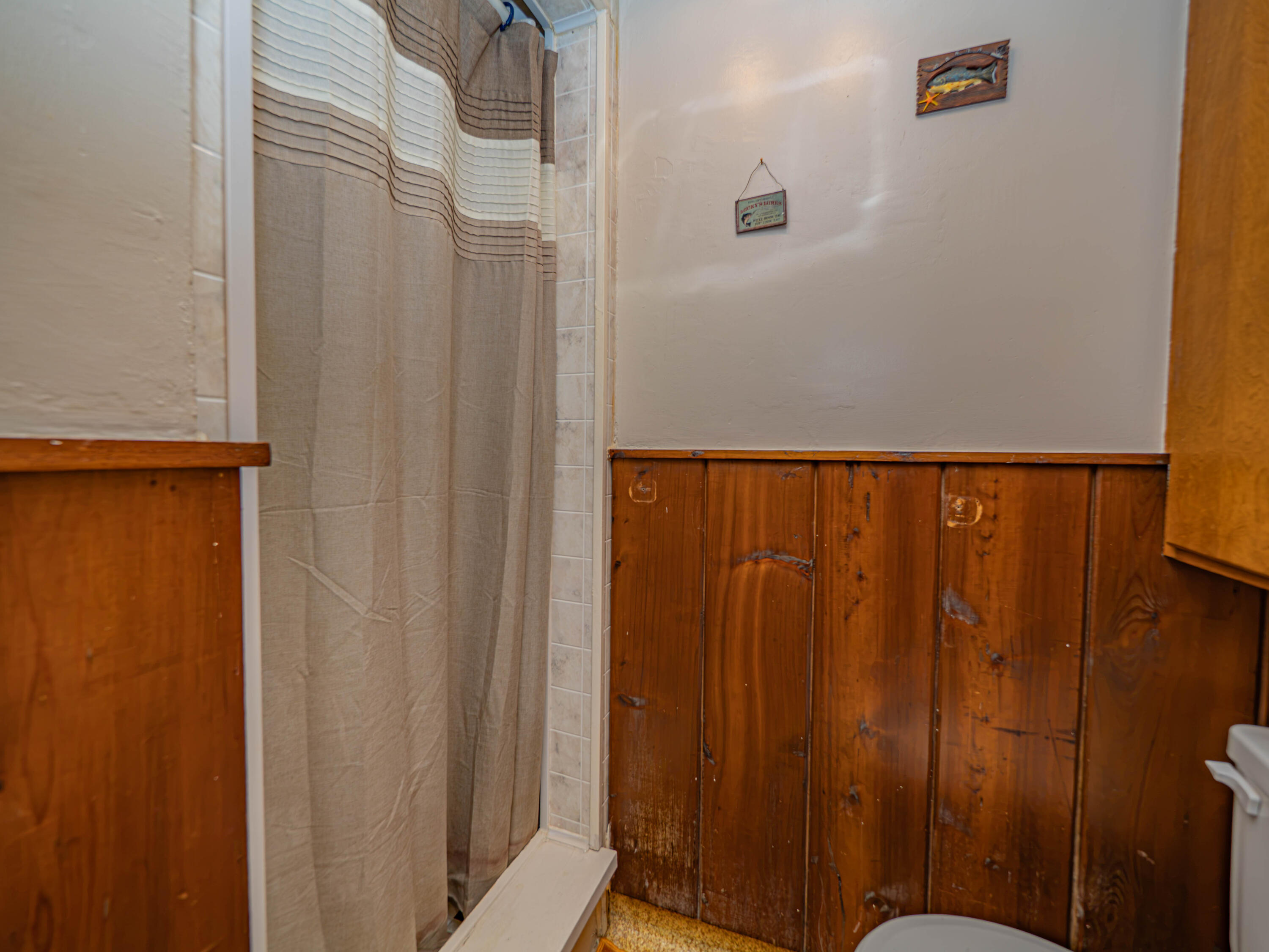 208 Lakeview Terr Property Photo 46