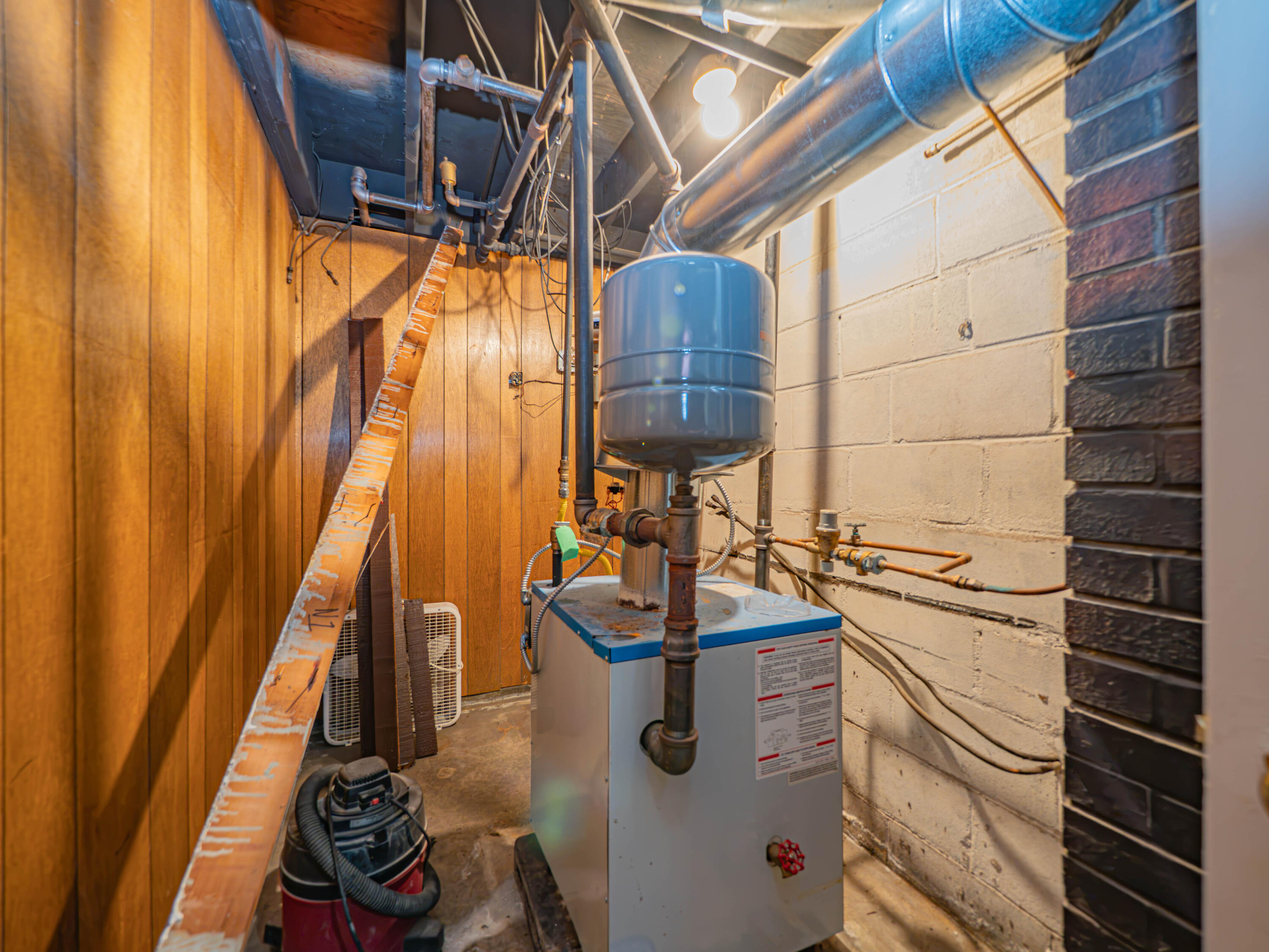 208 Lakeview Terr Property Photo 53
