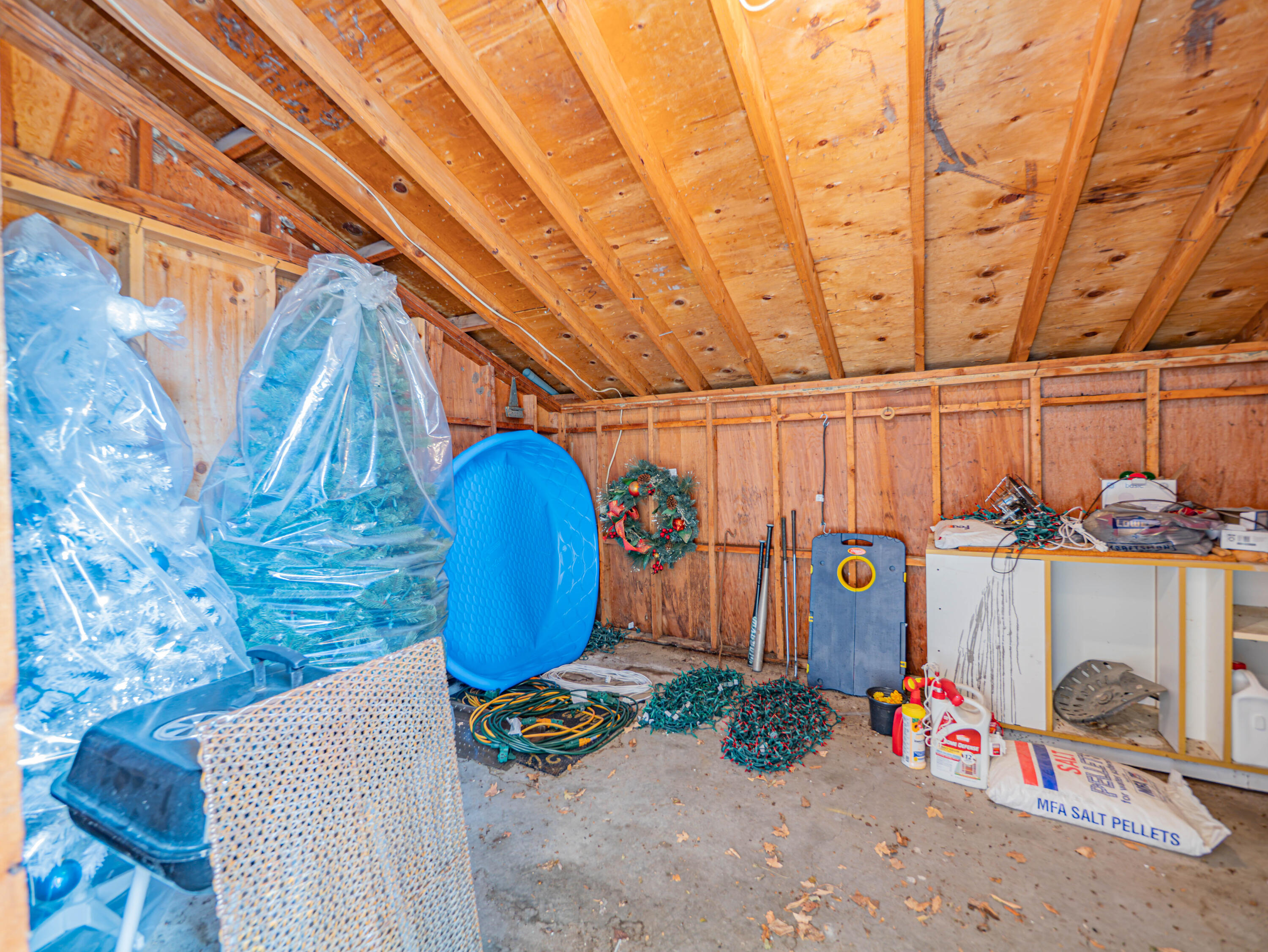 208 Lakeview Terr Property Photo 54