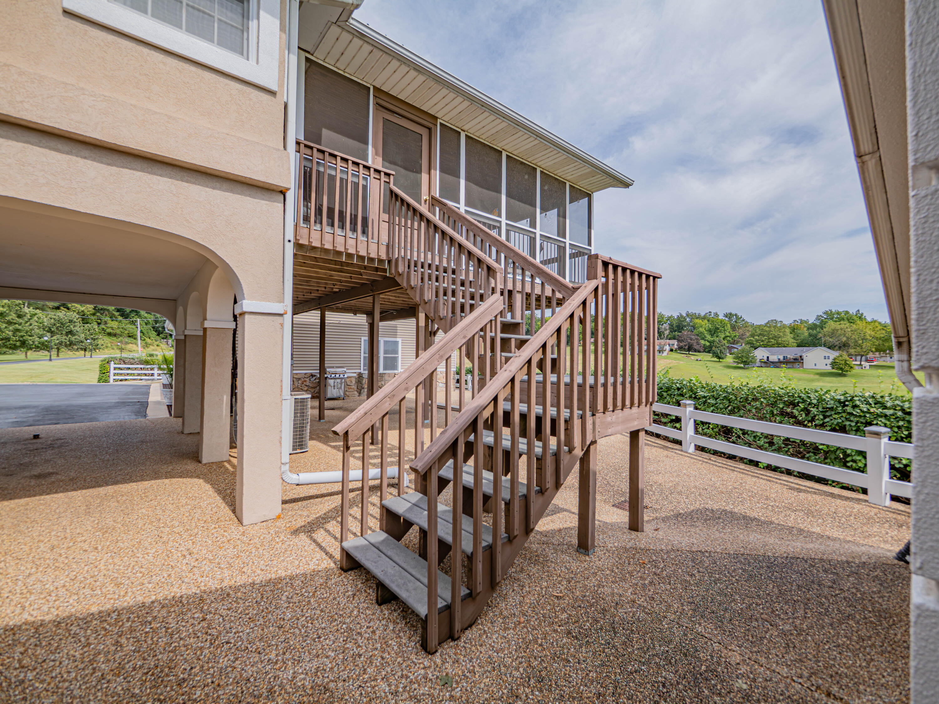 208 Lakeview Terr Property Photo 58